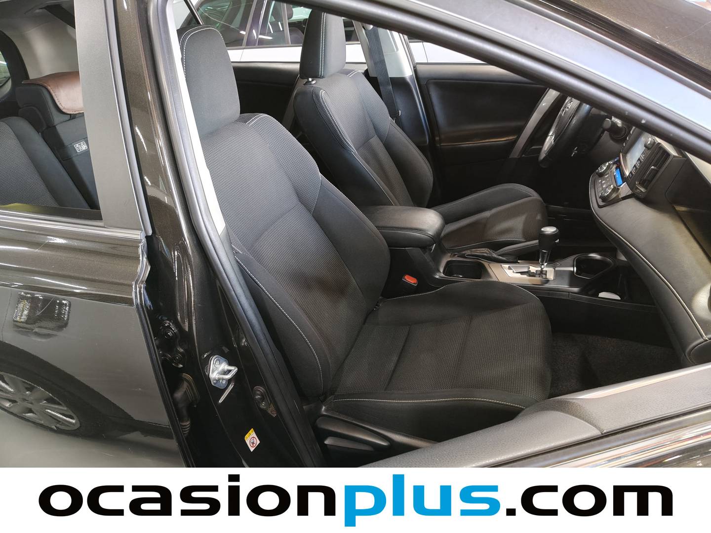 Foto Toyota Rav4 Toyota Rav4 2.5l hybrid Advance 2WD (197 CV)