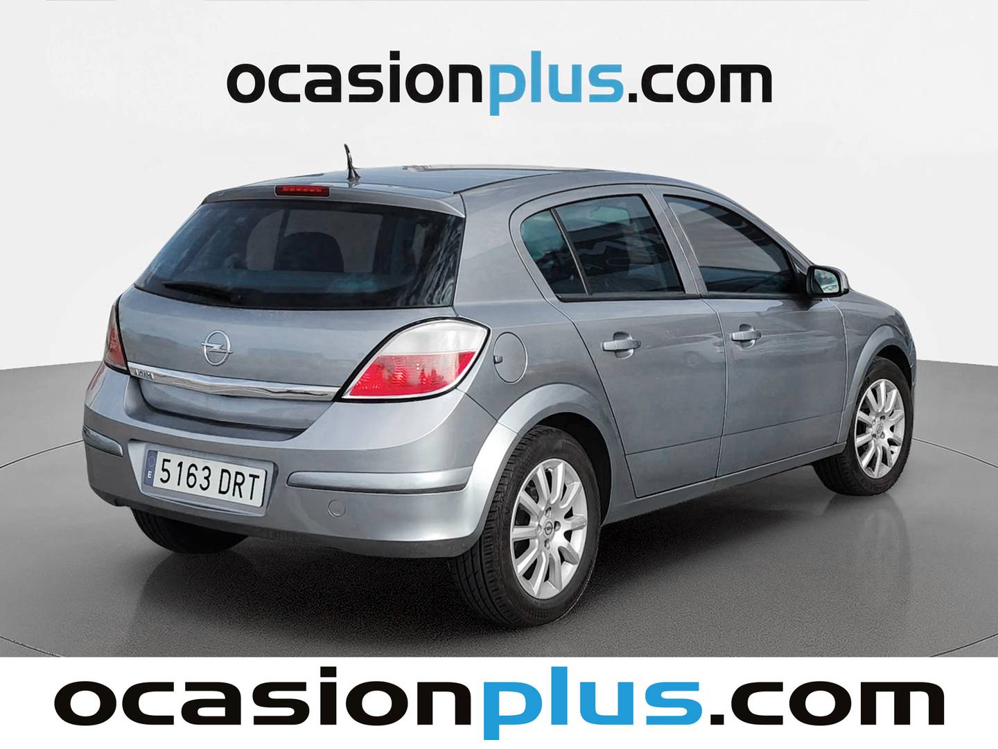 Foto trasera Opel Astra Opel Astra 1.4 16v Enjoy (90 CV) derecha