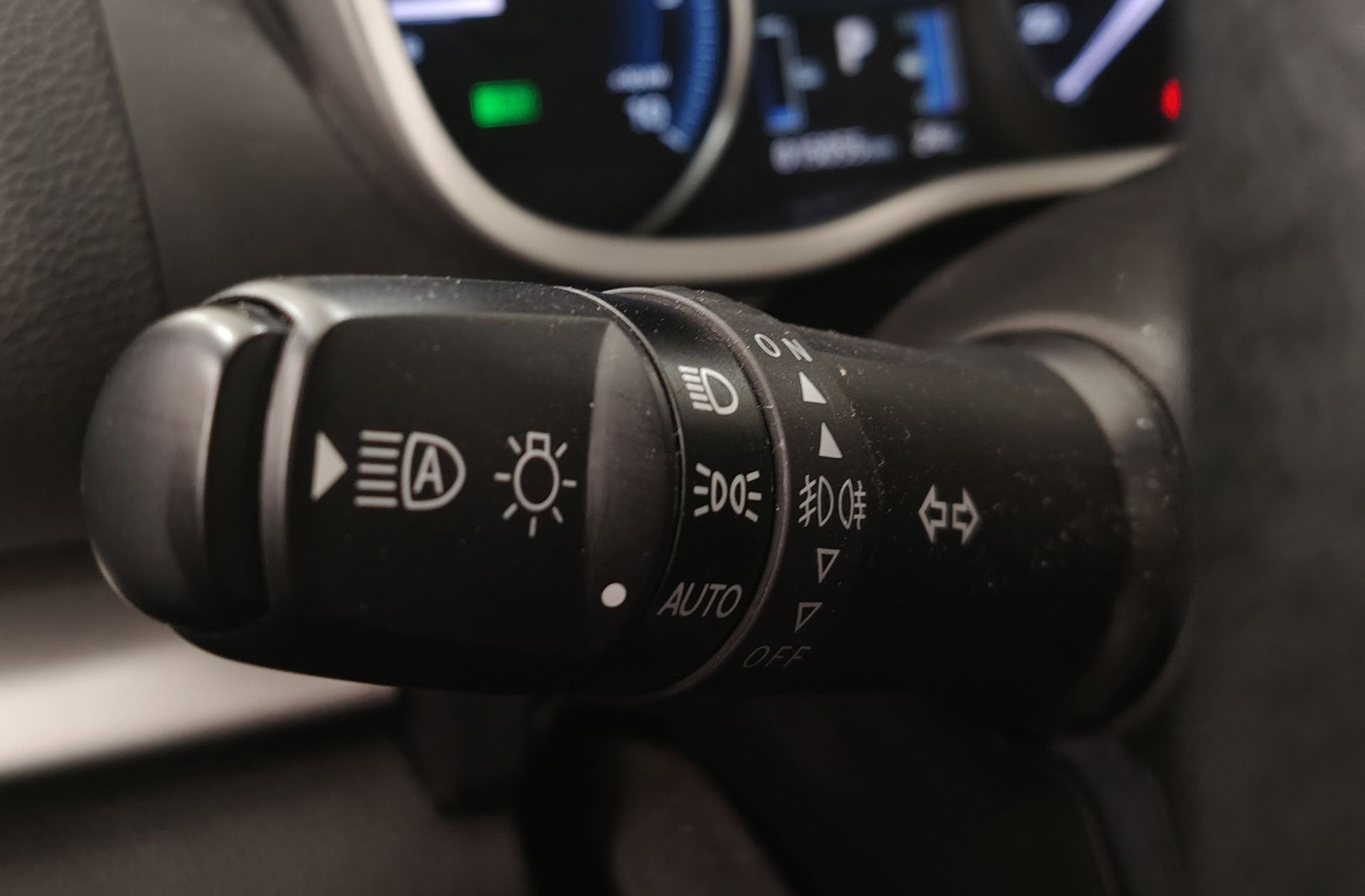 Mitsubishi Eclipse Cross 2.4 PHEV Kaiteki 4WD - foto 32
