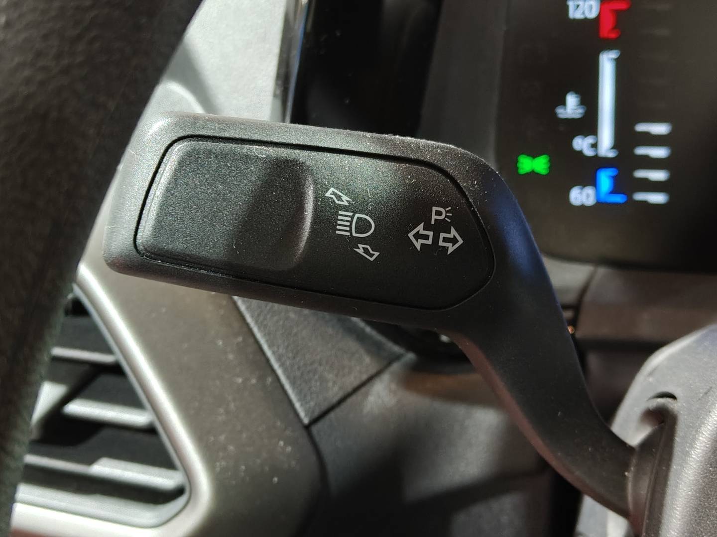 Foto Ford Tourneo Courier Ford Tourneo Courier 1.0 Ecoboost Trend (125 CV)