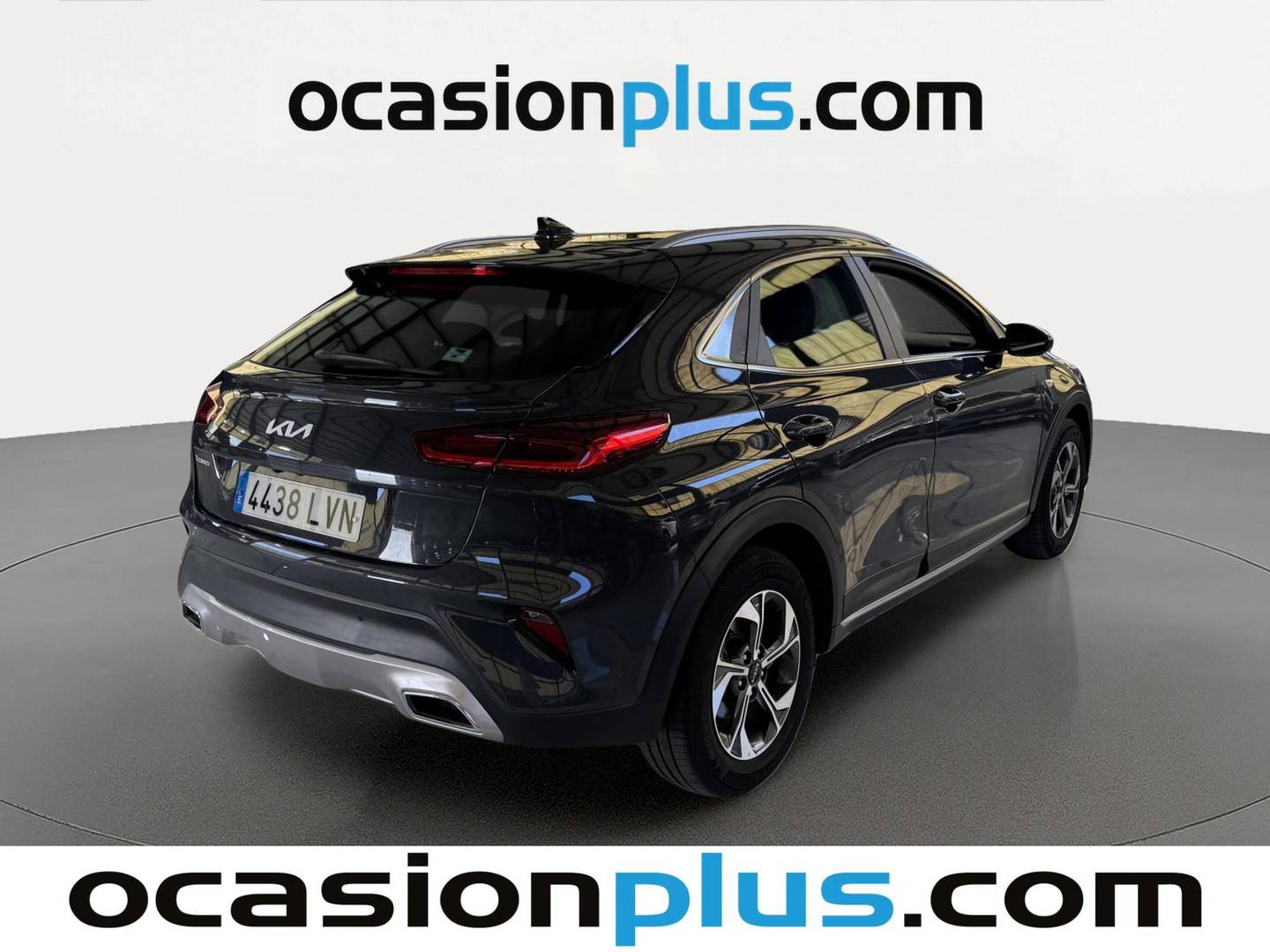 Foto trasera KIA XCeed KIA XCeed 1.0 T-GDi Drive (120 CV) derecha