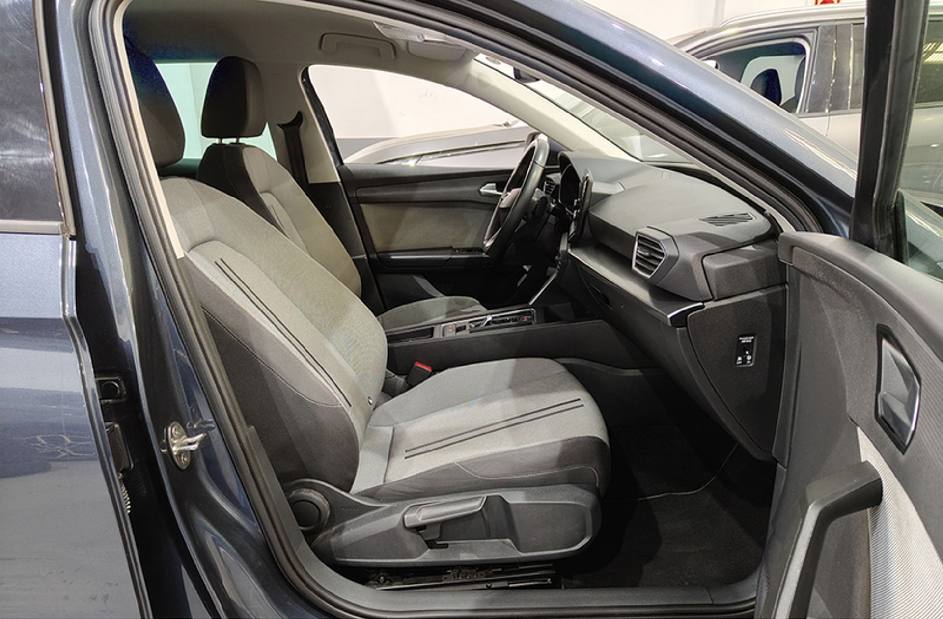 SEAT León ST 1.0 eTSI Style XL DSG - foto 19