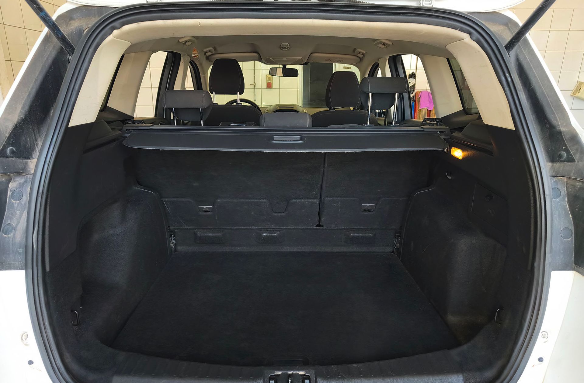 Ford Kuga 1.5 EcoBoost Trend+ 4x2 - foto 17