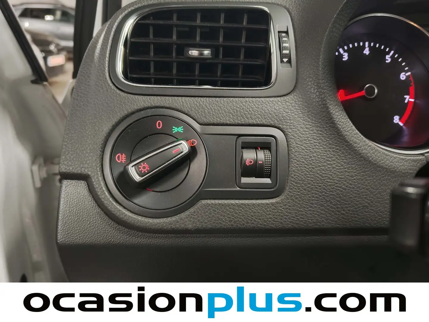 Foto Volkswagen Polo Volkswagen Polo Advance 1.2 TSI BMT (90 CV)