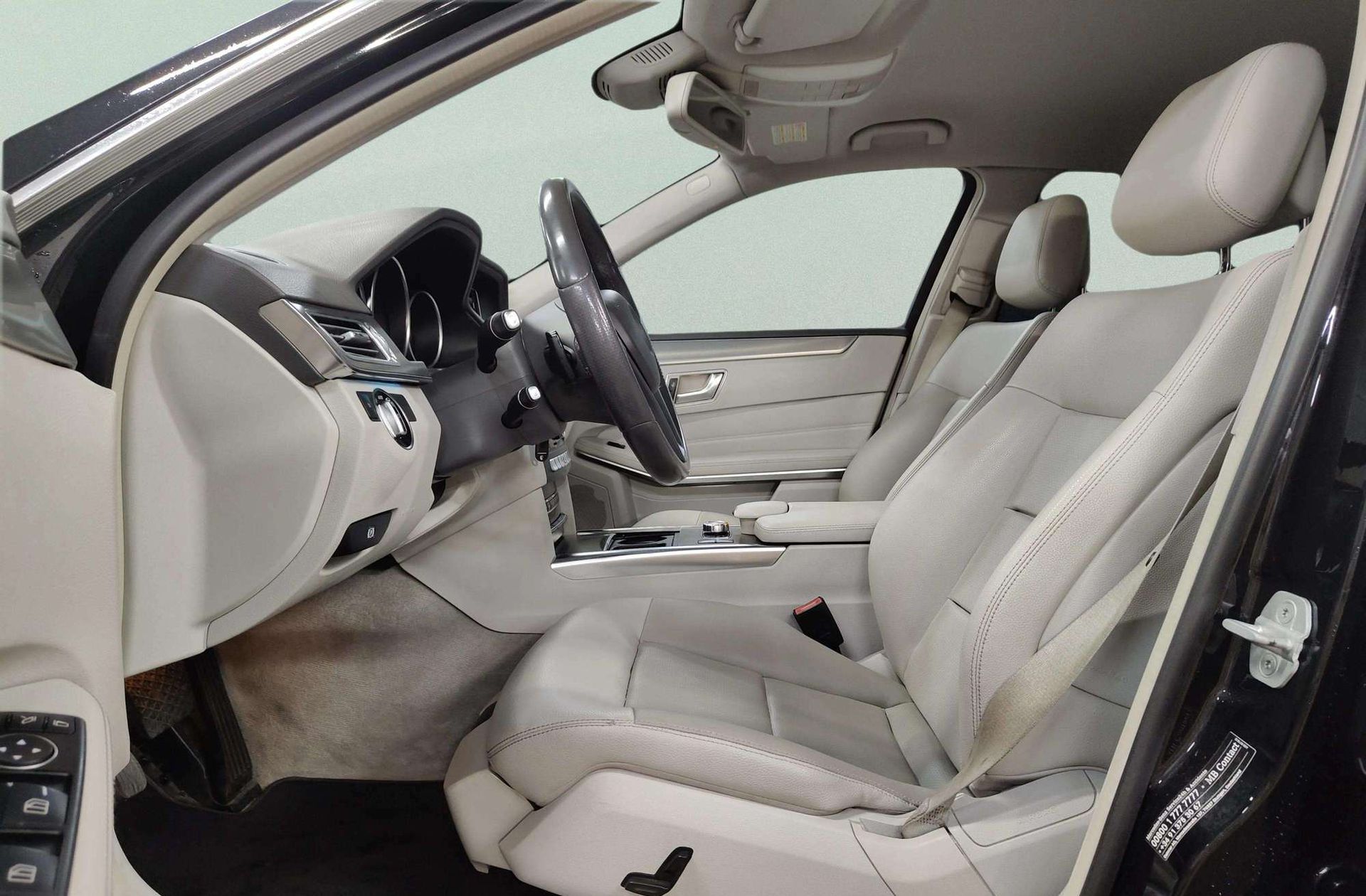 Mercedes-Benz Clase E E 220 CDI Avantgarde Plus - foto 12