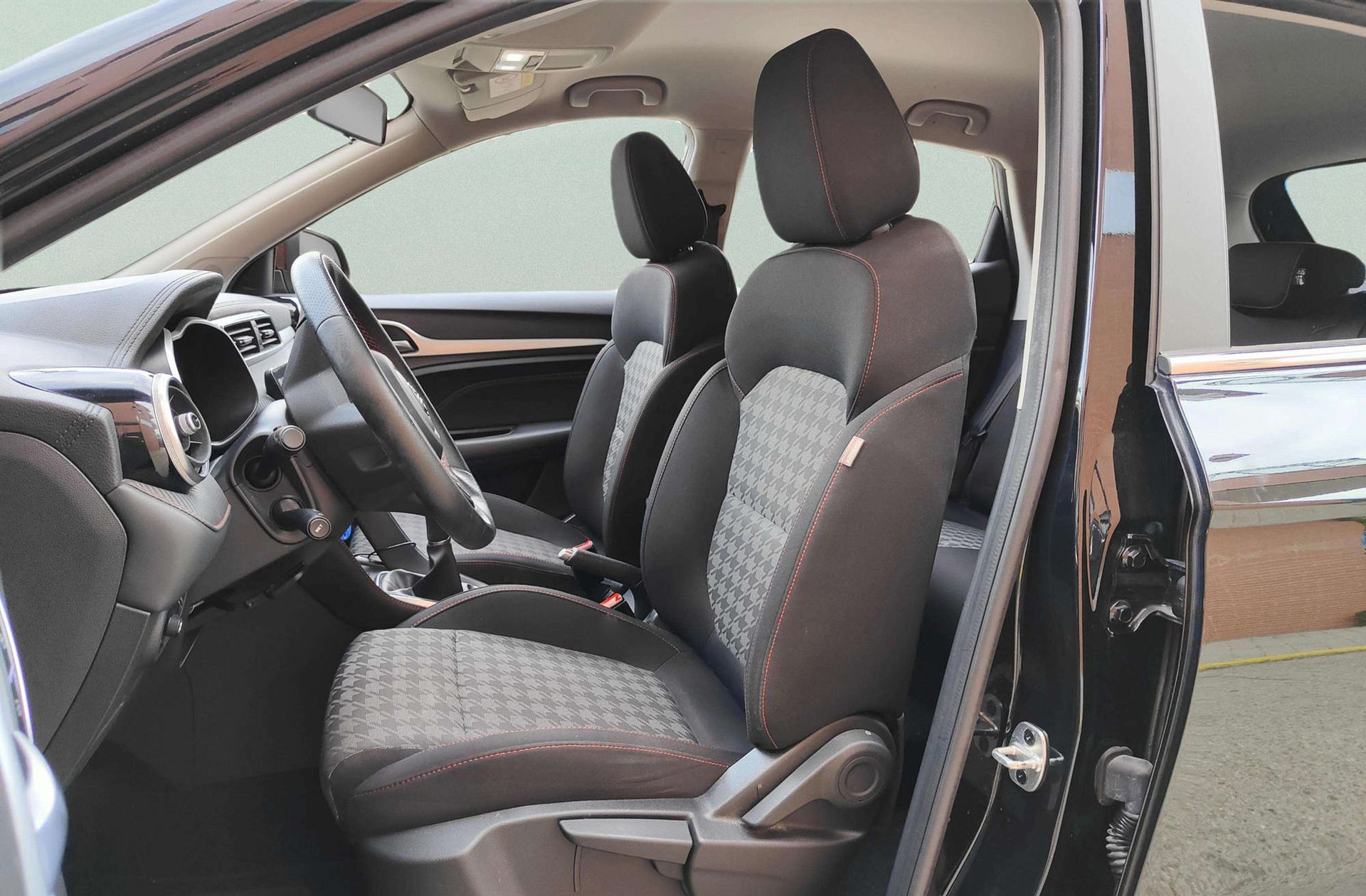MG ZS 1.5 Comfort - foto 10