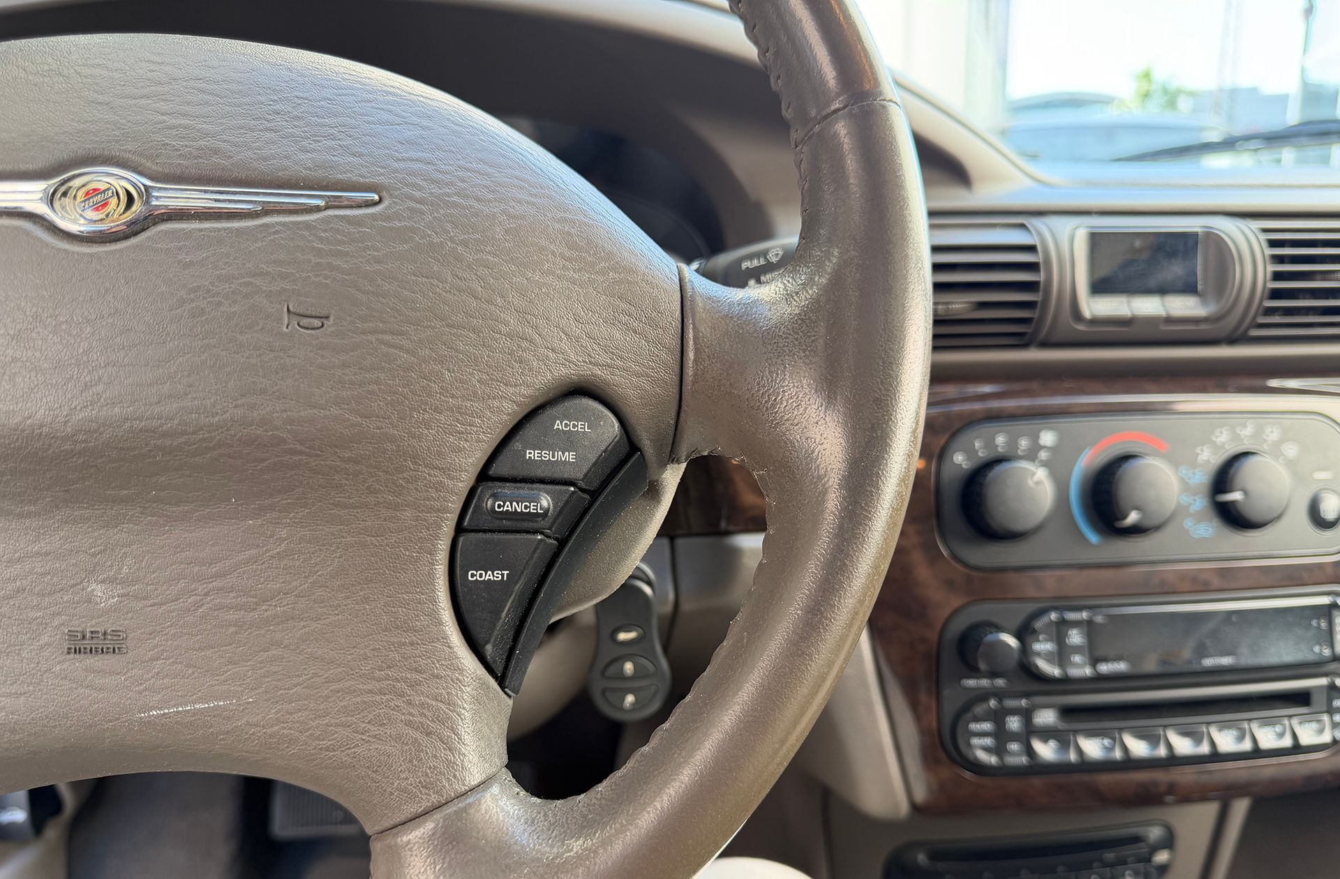 Chrysler Sebring 2.0 Limited - foto 24