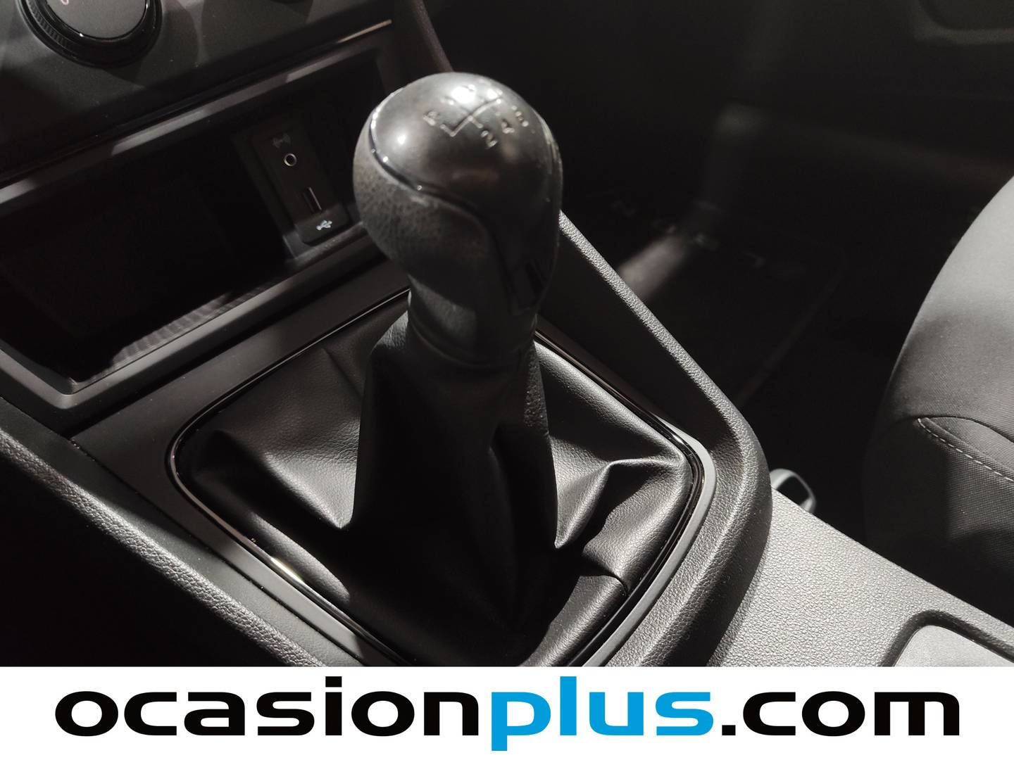 Seat León Seat León 1.2 TSI S&S Reference Plus (110 CV) de segunda mano