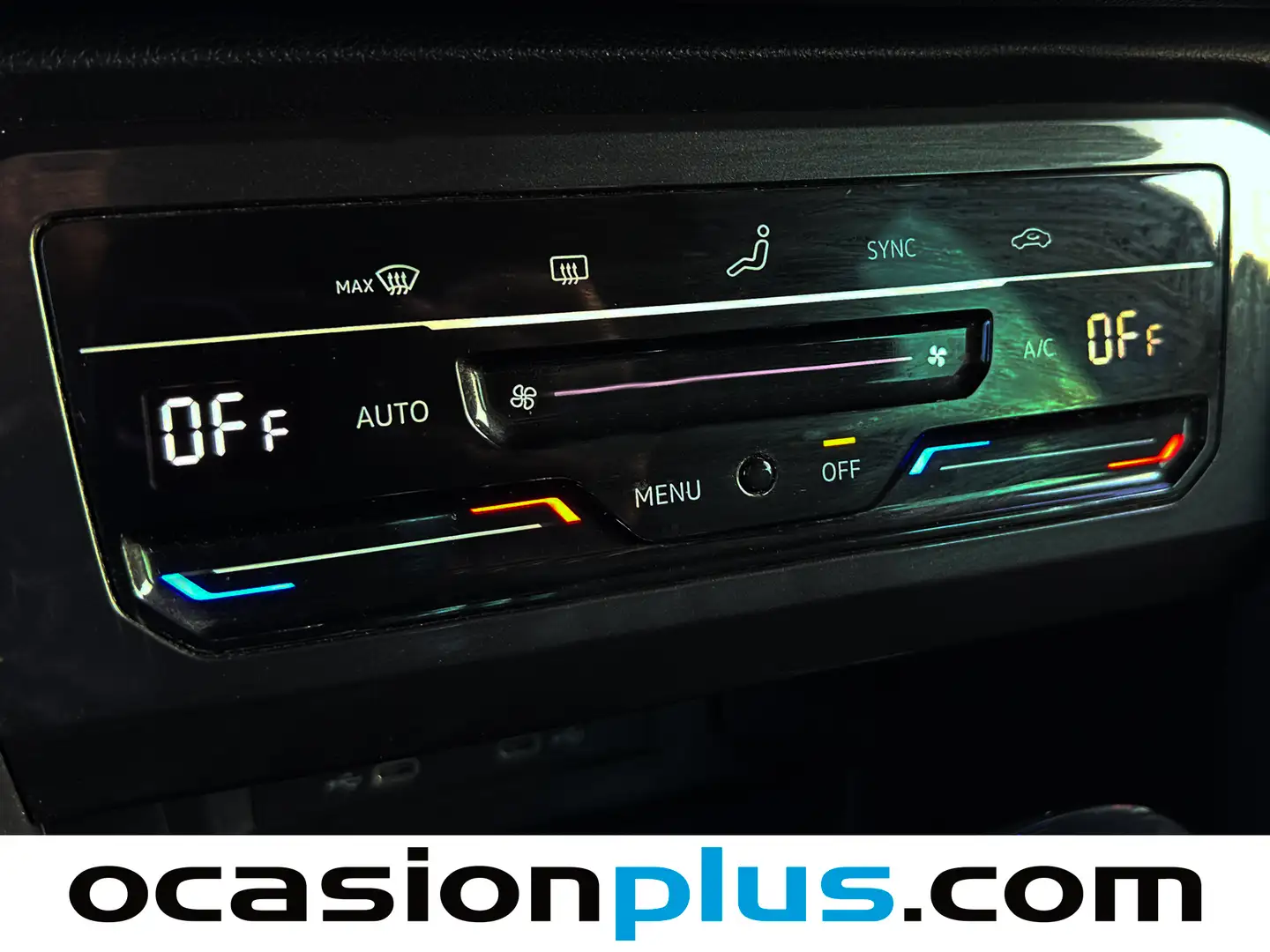 Foto Volkswagen Tiguan Volkswagen Tiguan R-Line 2.0 TDI (150 CV) DSG