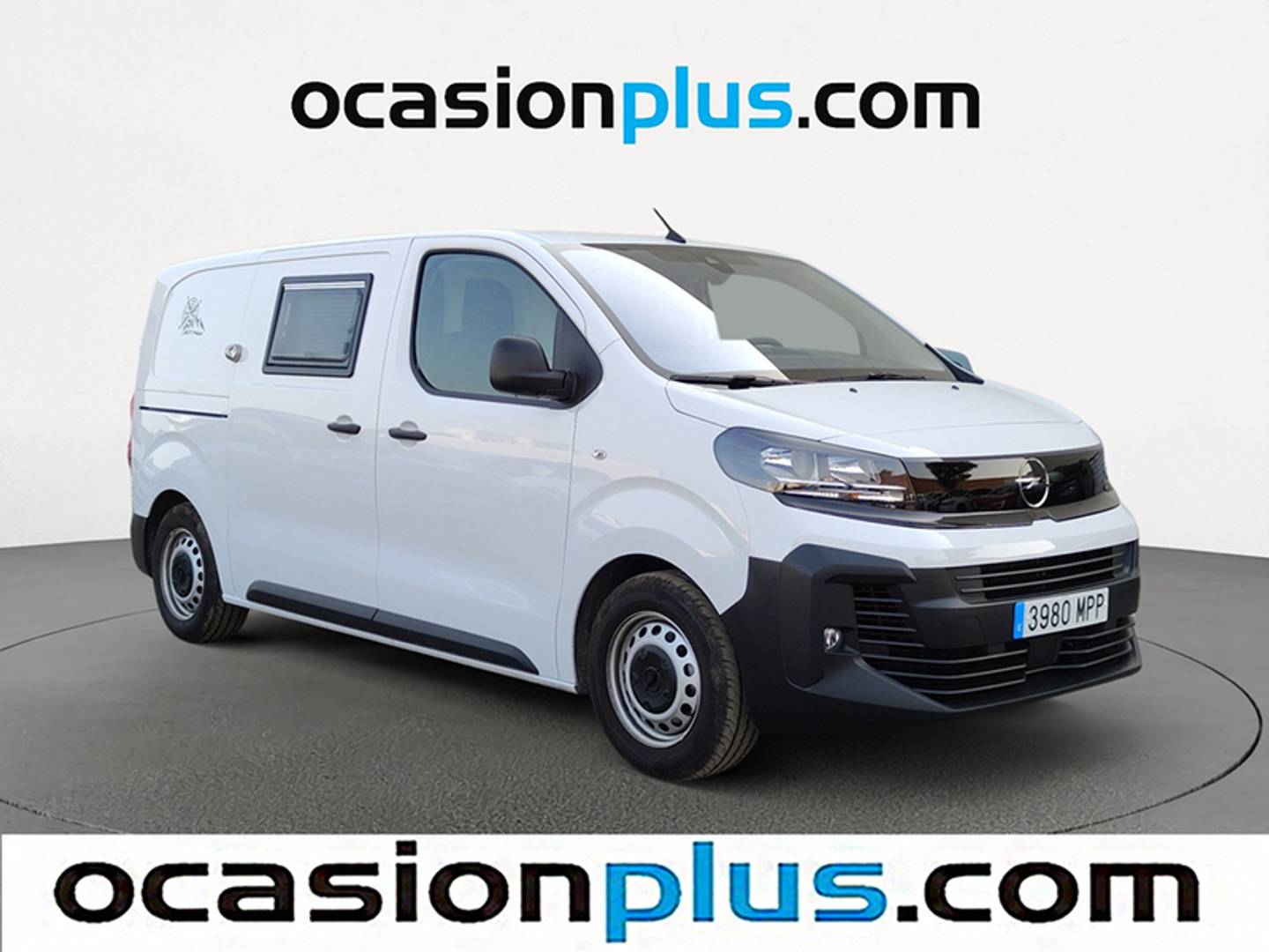 Foto delantera Opel Vivaro Opel Vivaro Furgon 1.5 BlueHDi M Standart  Camperizada (120 CV) 2 Plazas izquierda