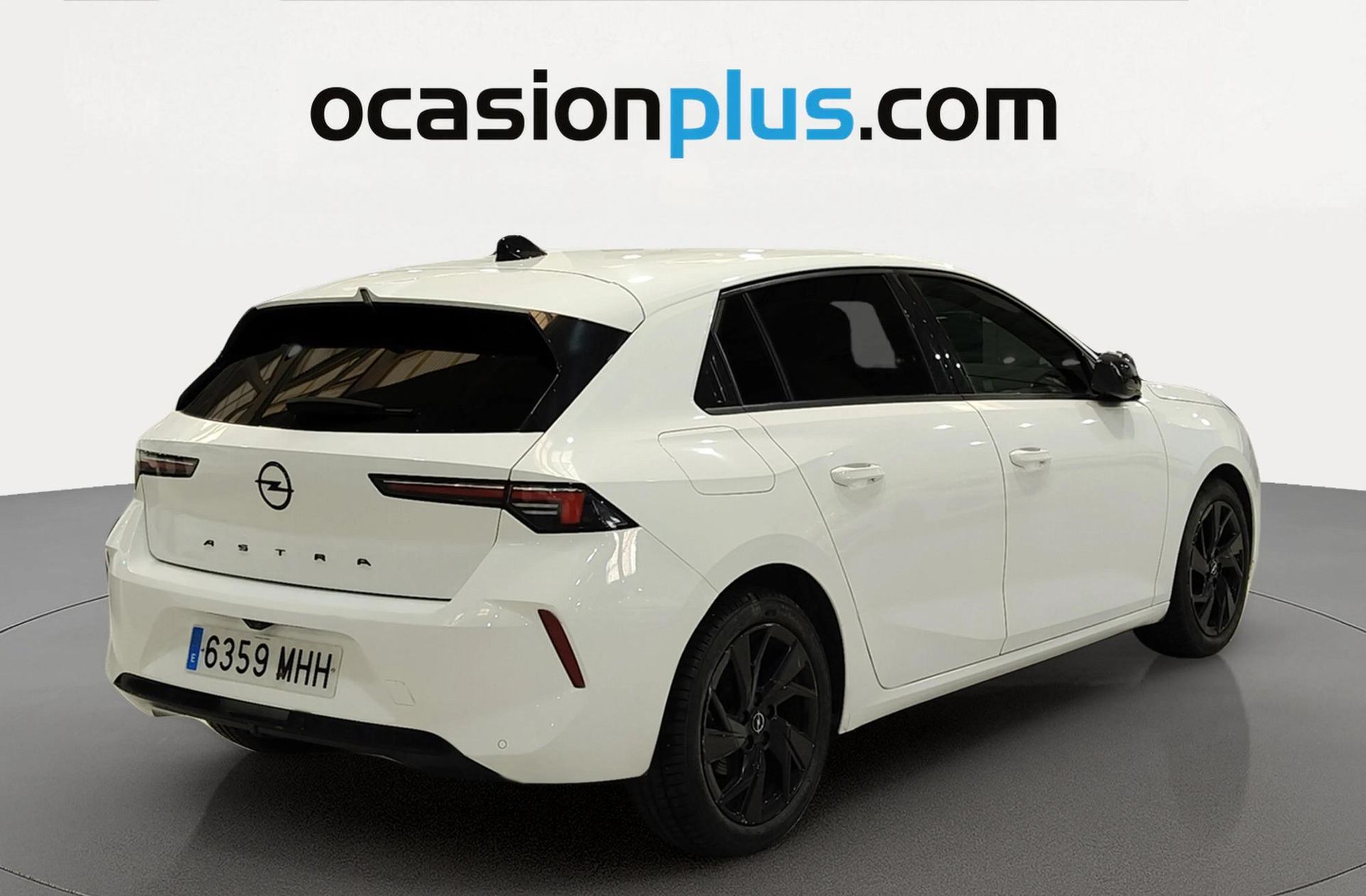 Opel Astra 1.2 Turbo XHT GS - foto 4