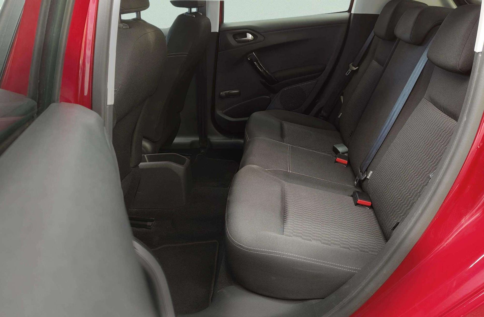 Peugeot 208 Style BlueHDi - foto 10
