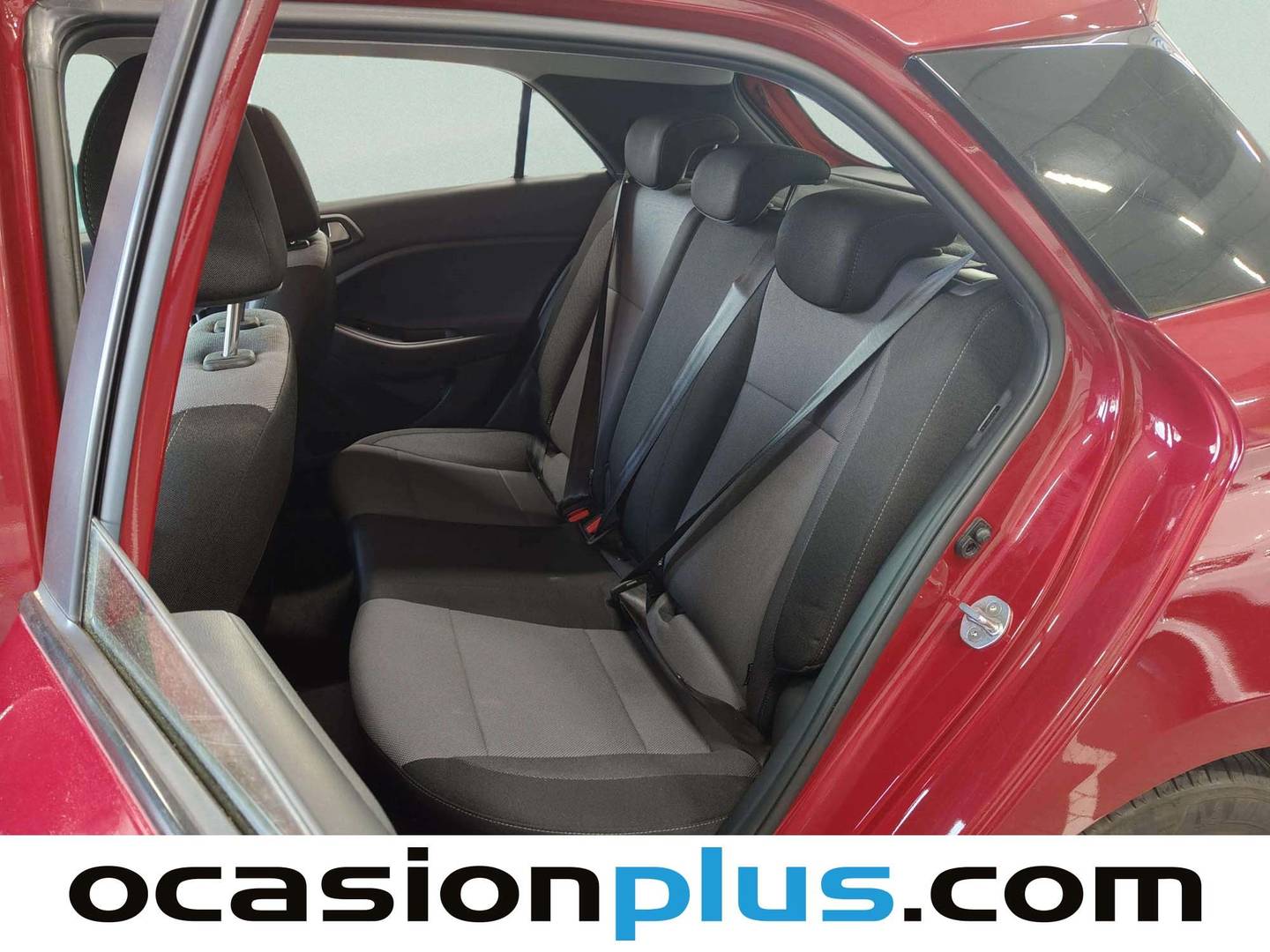 Foto asientos traseros Hyundai i20 Hyundai i20 1.4 MPI Link Auto (100 CV)
