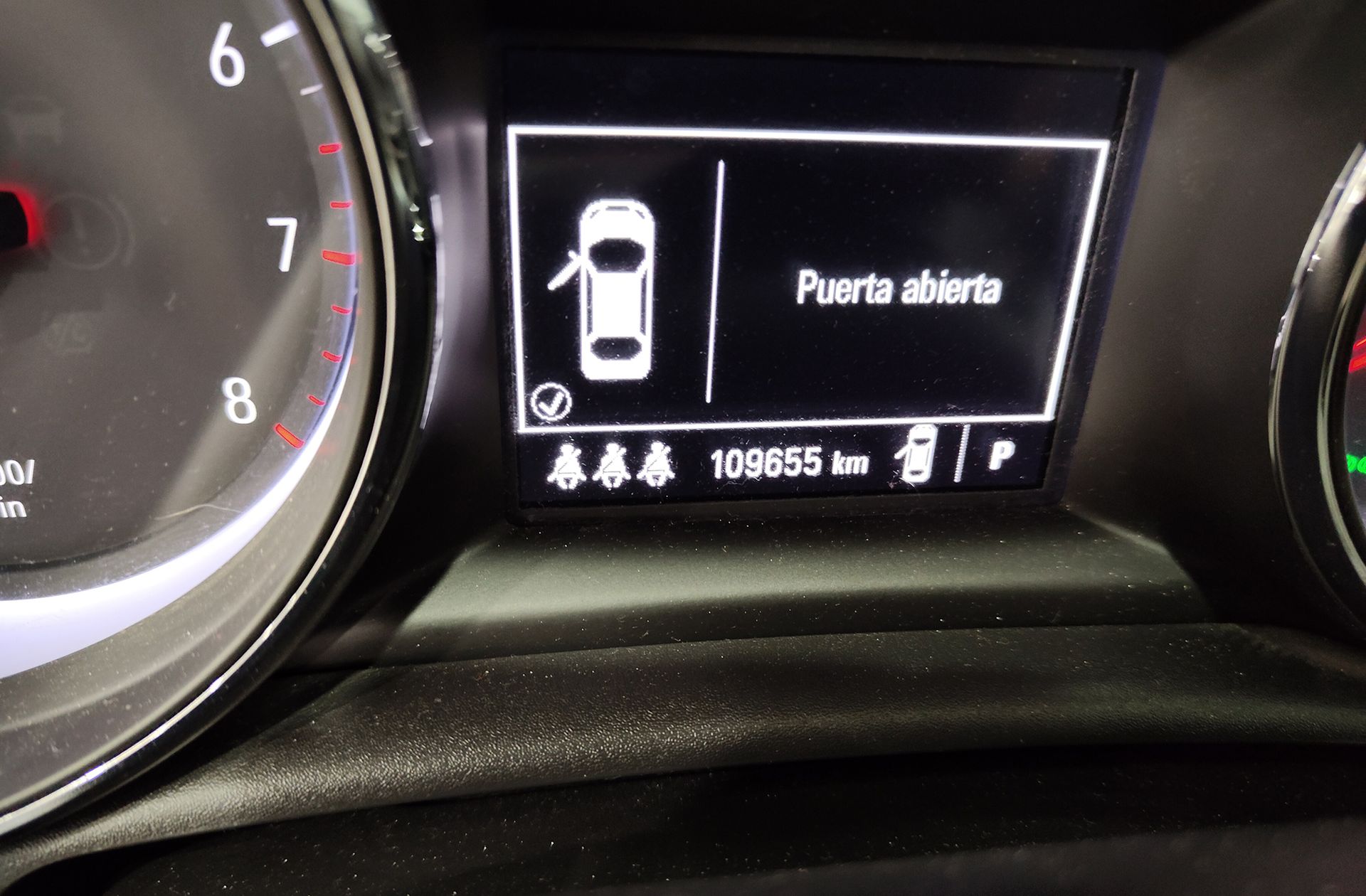 Opel Astra 1.4 Turbo Excellence - foto 10