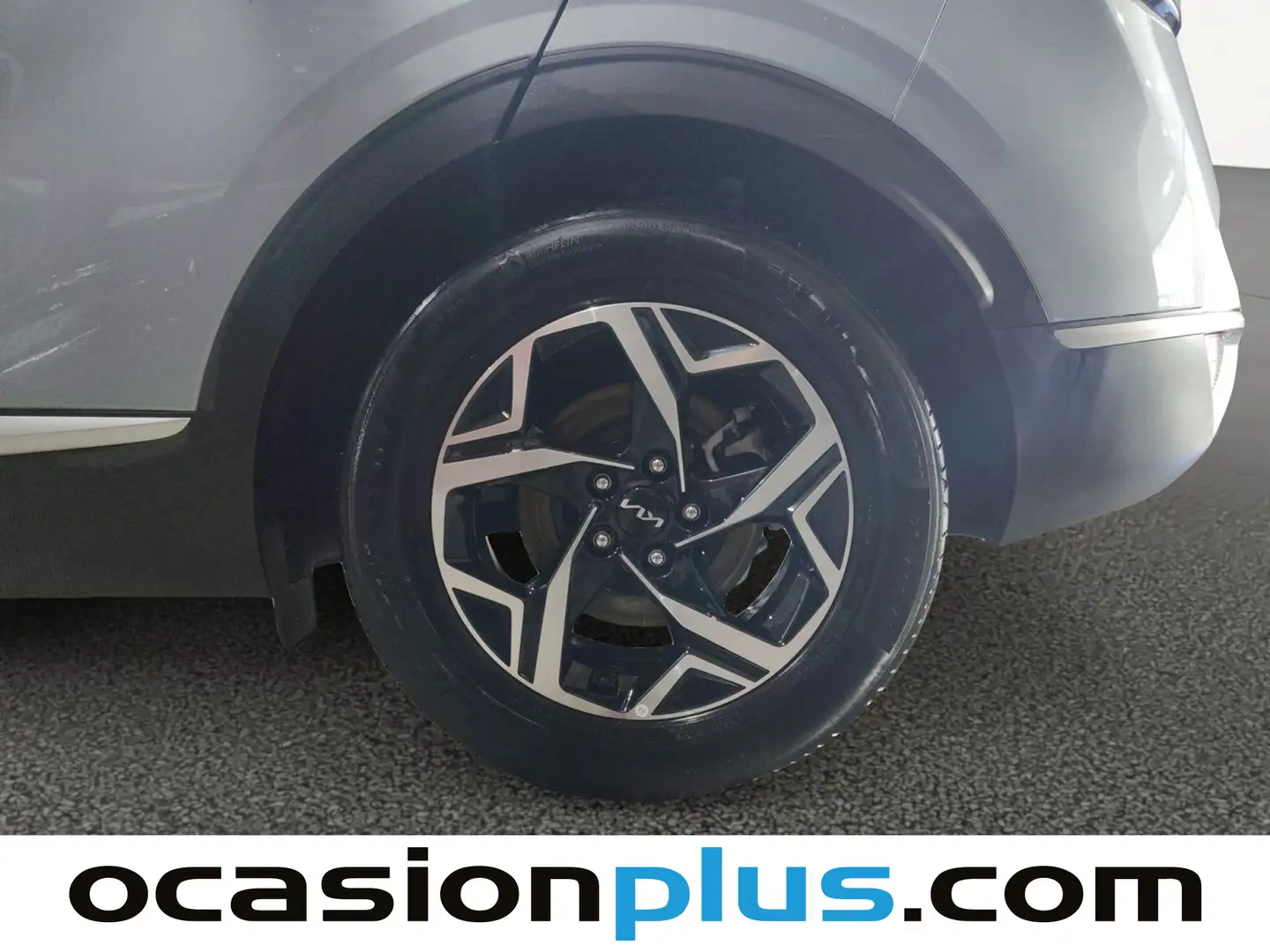 Foto KIA Sportage Kia Sportage 1.6 CRDi MHEV Business 4x2 (136 CV)