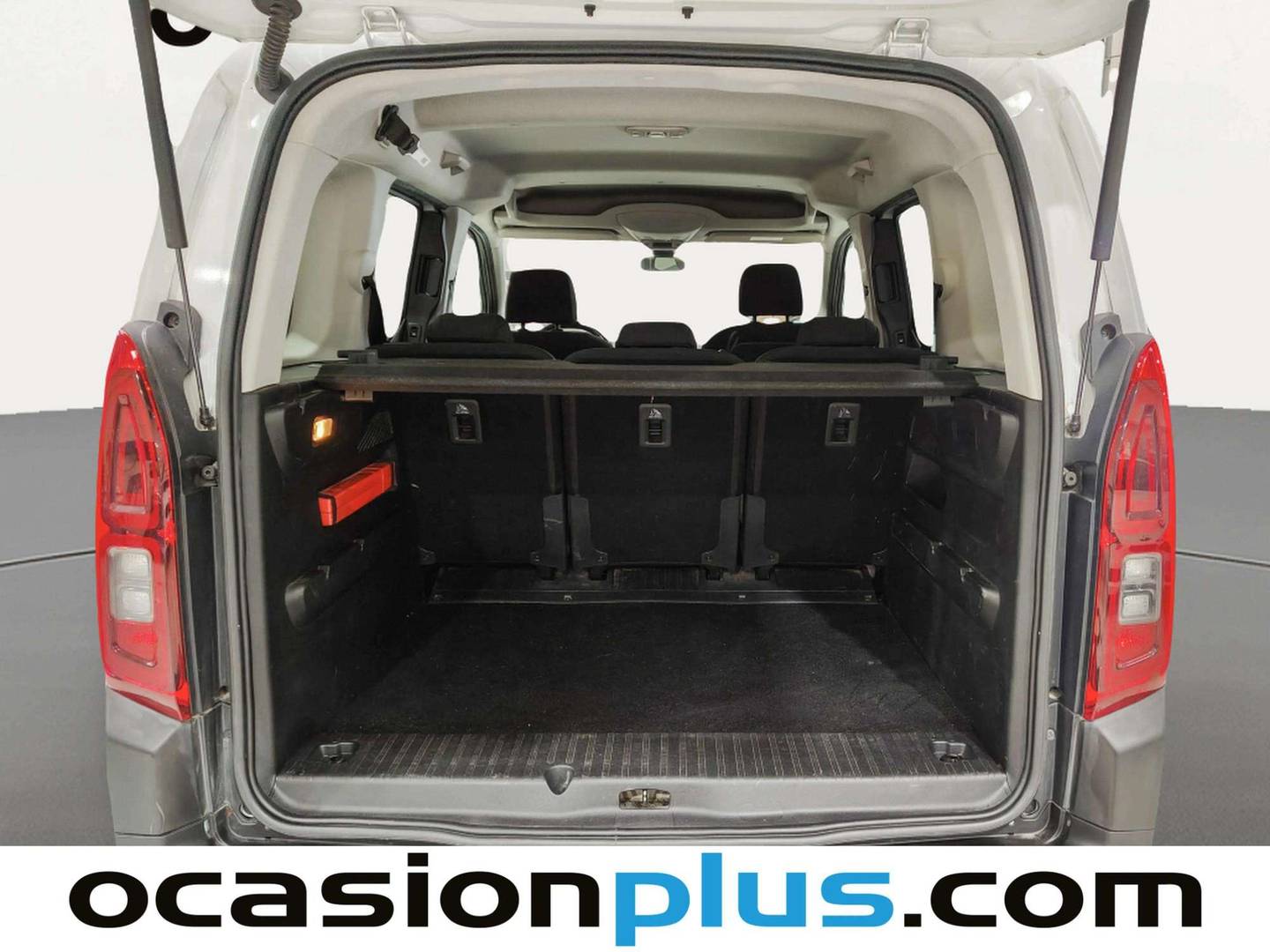 Fotos maletero Citroën Berlingo Citroën Berlingo BlueHDi 130 S&S Talla M Shine (130 CV)