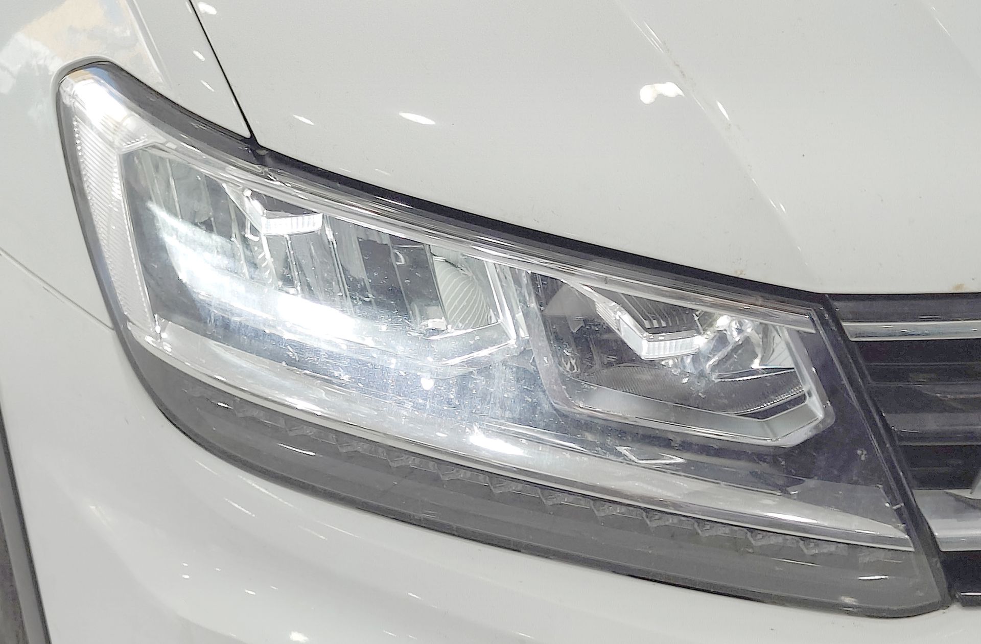 Volkswagen Tiguan Advance 1.5 TSI DSG Pack R-Line - foto 11
