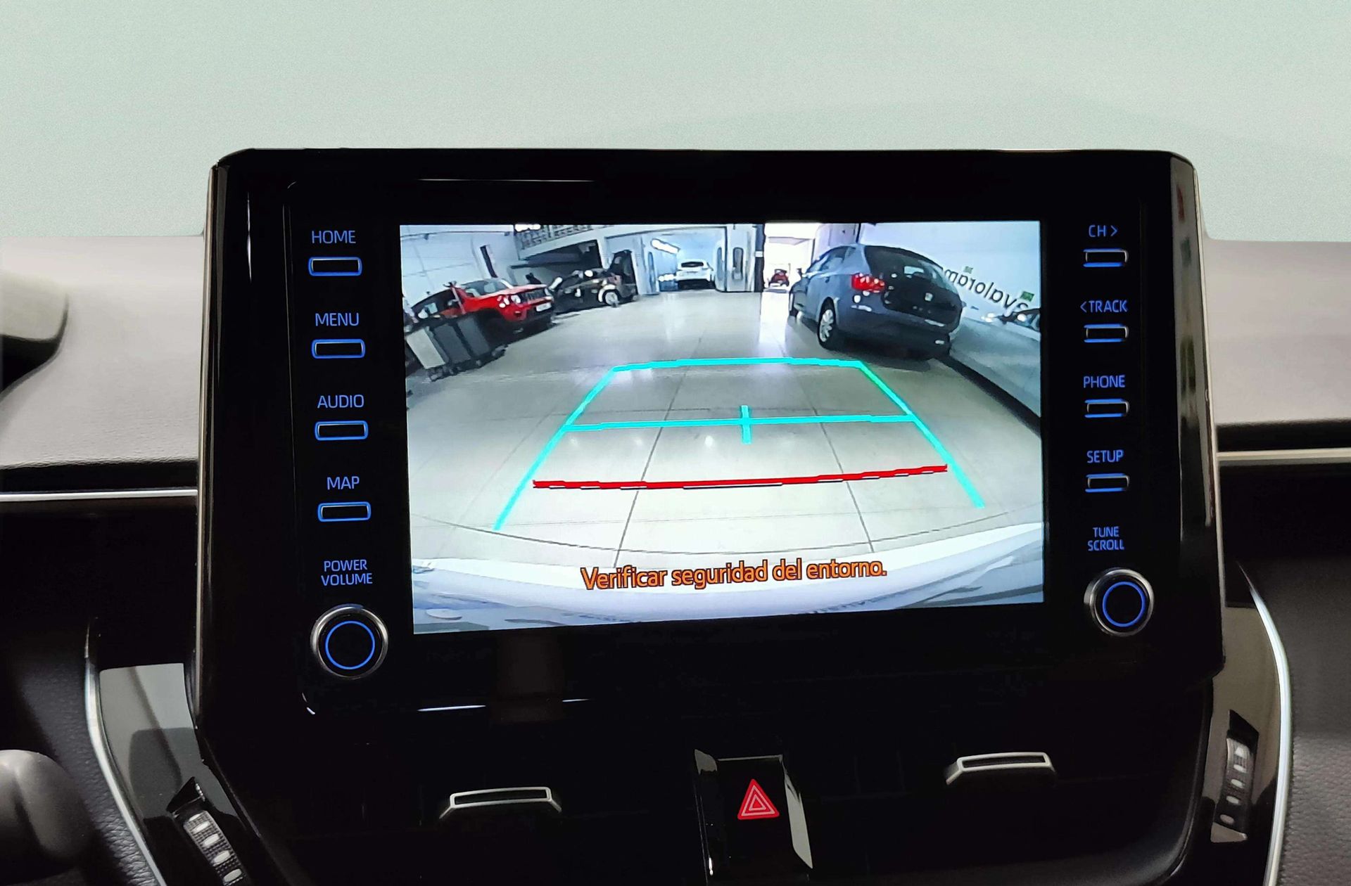 Suzuki Swace 1.8 Hybrid GLE - foto 8
