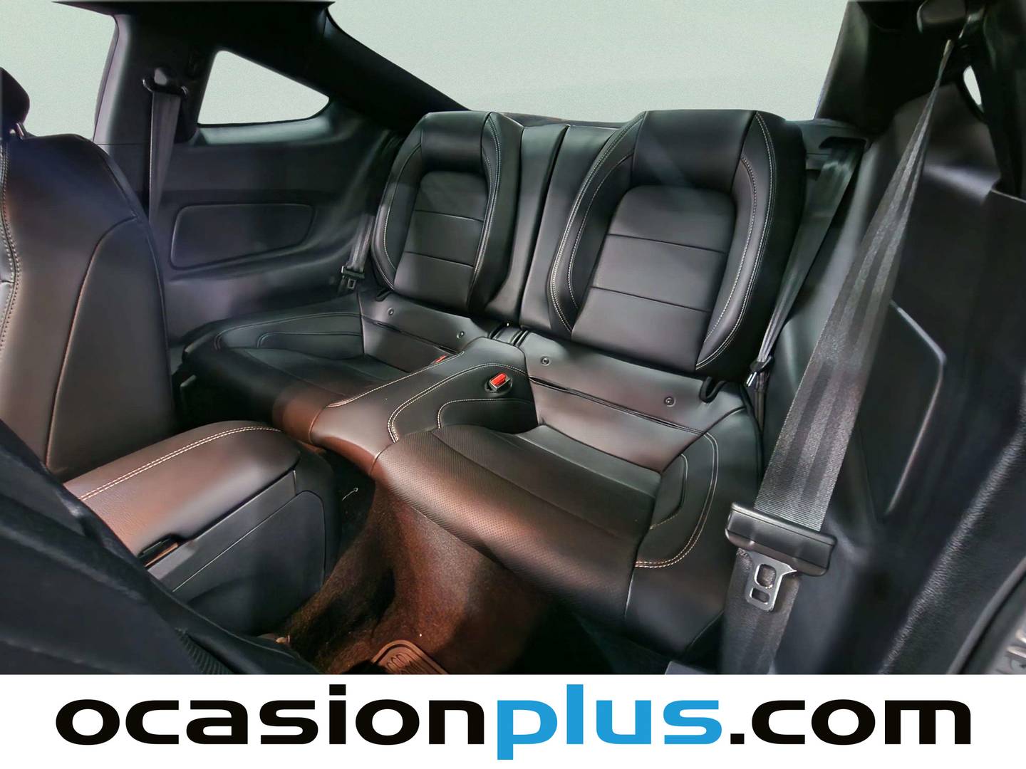 Foto asientos traseros Ford Mustang Ford Mustang 5.0 Ti-VCT Coupe Mach I Auto (459 CV)
