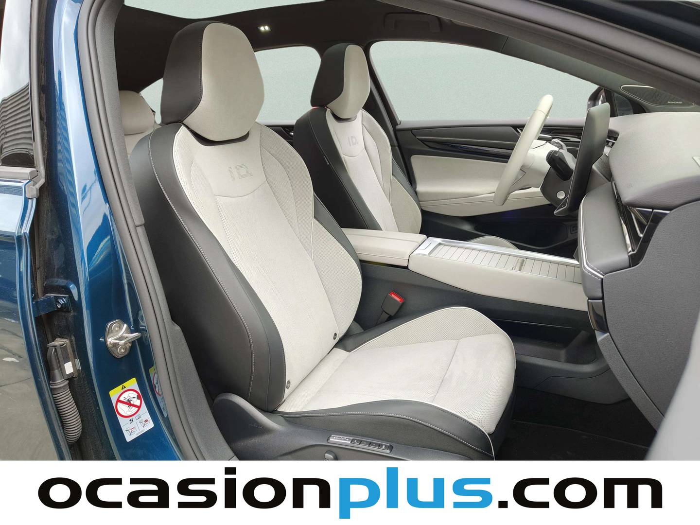 Foto Volkswagen ID.7 Volkswagen ID.7 Pro S 86kWh (286 CV)