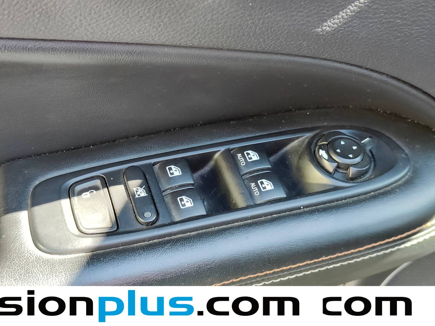 Jeep Compass Jeep Compass 1.4 Multiair Longitude 4x2 (140 CV) gasolina