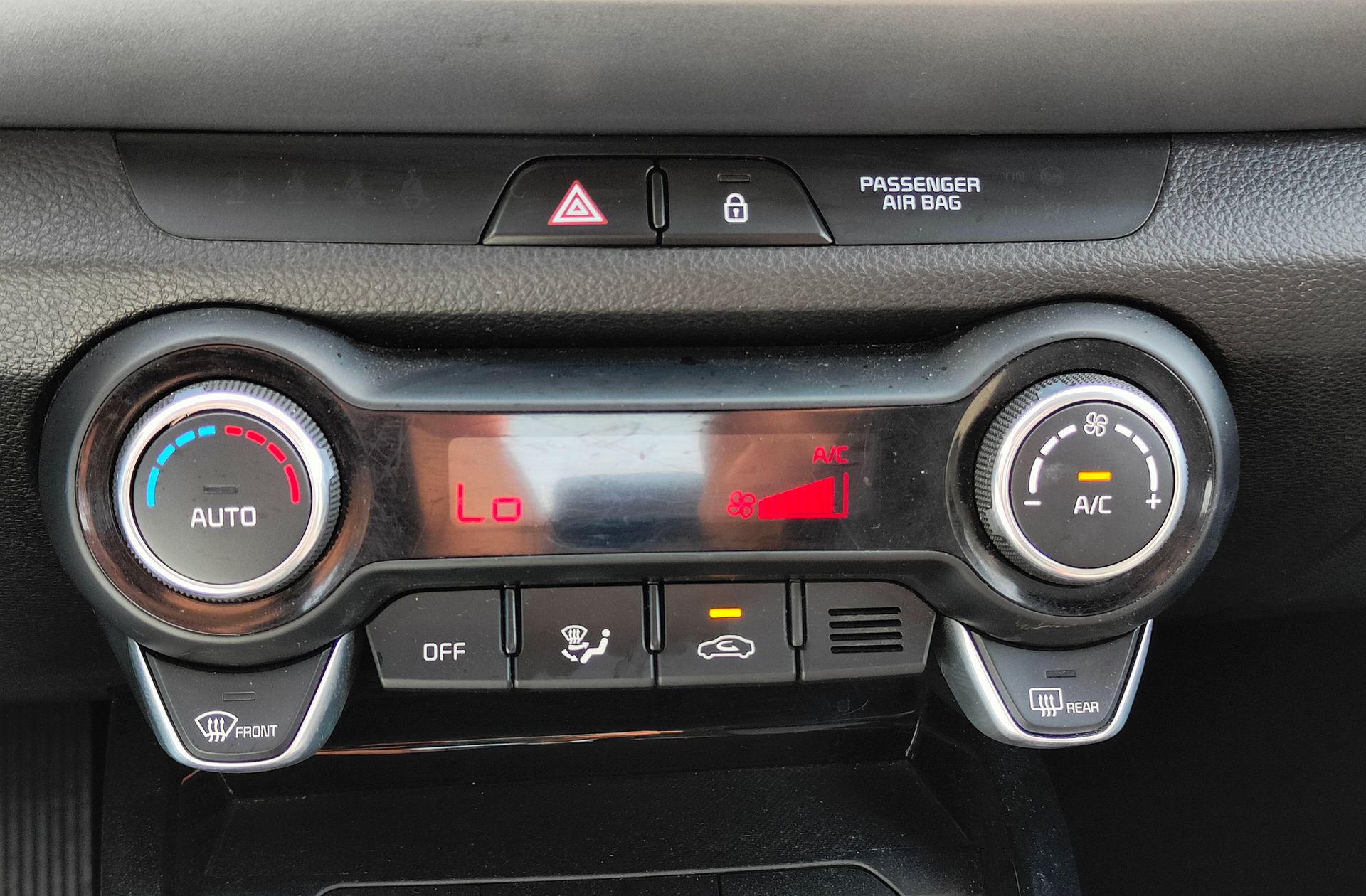Kia Stonic 1.0 T-GDi Drive - foto 27