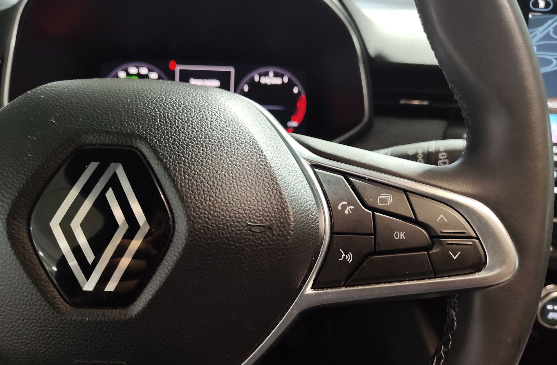 Renault Clio Techno TCe - foto 28