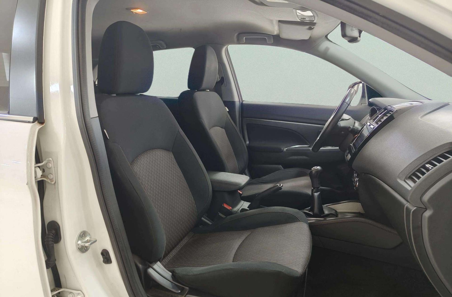 Mitsubishi ASX 160 MPI Motion - foto 16