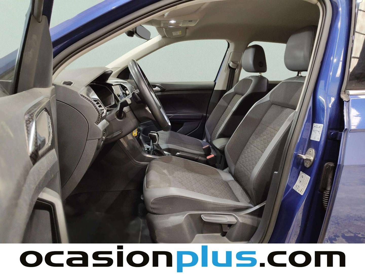 Foto asientos delanteros Volkswagen T-Cross Volkswagen T-Cross Sport 1.5 TSI (150 CV) DSG Paquete R-Line