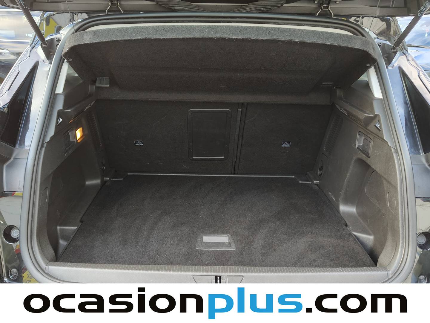 Foto Opel Grandland X Opel Grandland X 1.6 CDTi Selective (120 CV)