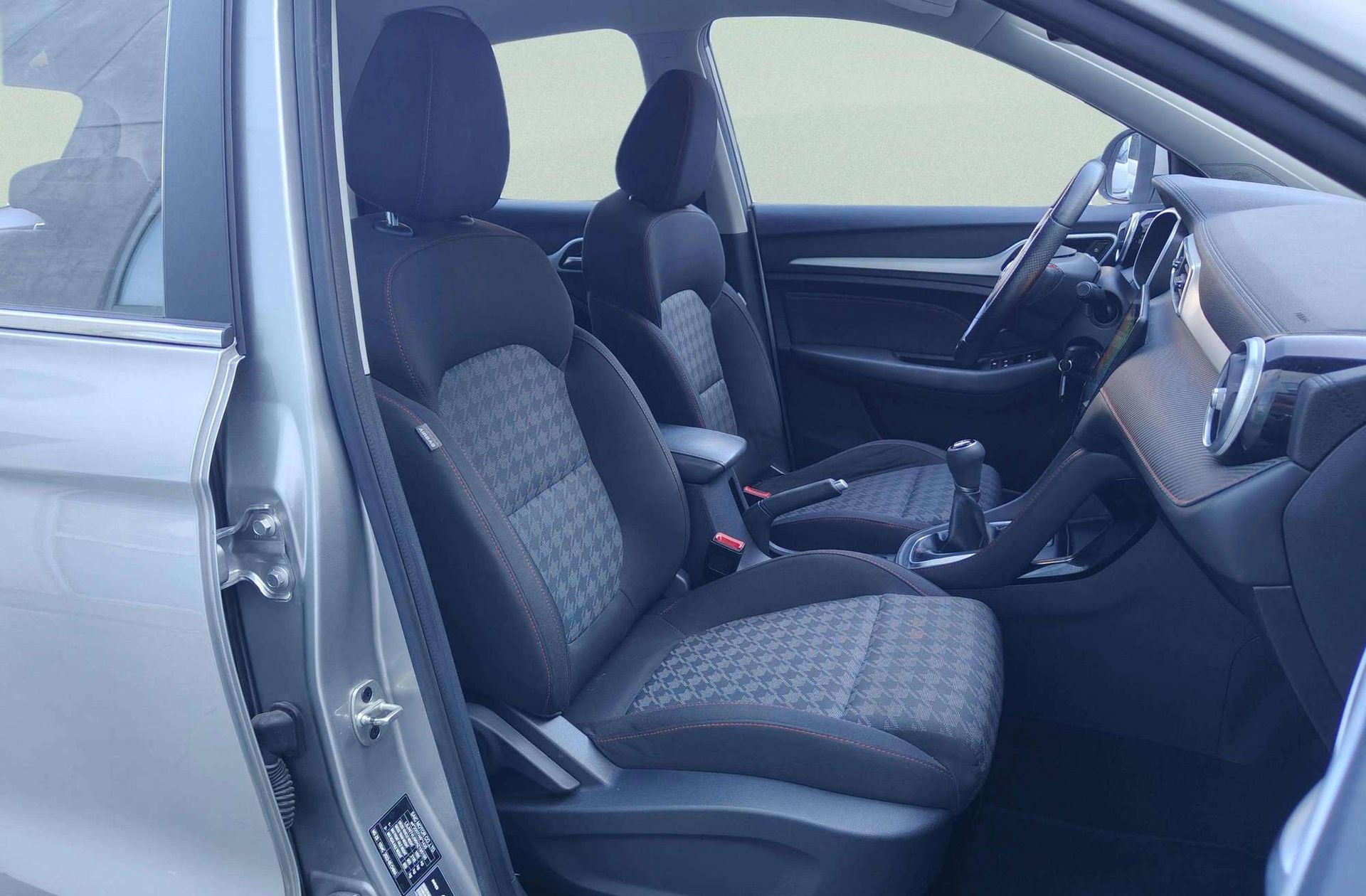 MG ZS 1.5 Comfort - foto 18