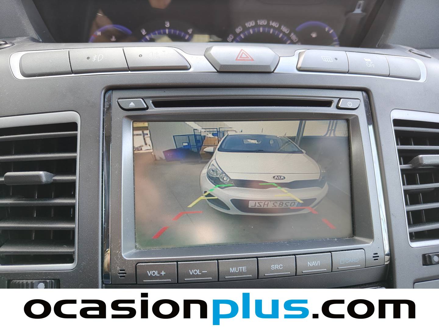 Equipamiento del SsangYong Rodius SsangYong Rodius D22T Premium Auto (178 CV)