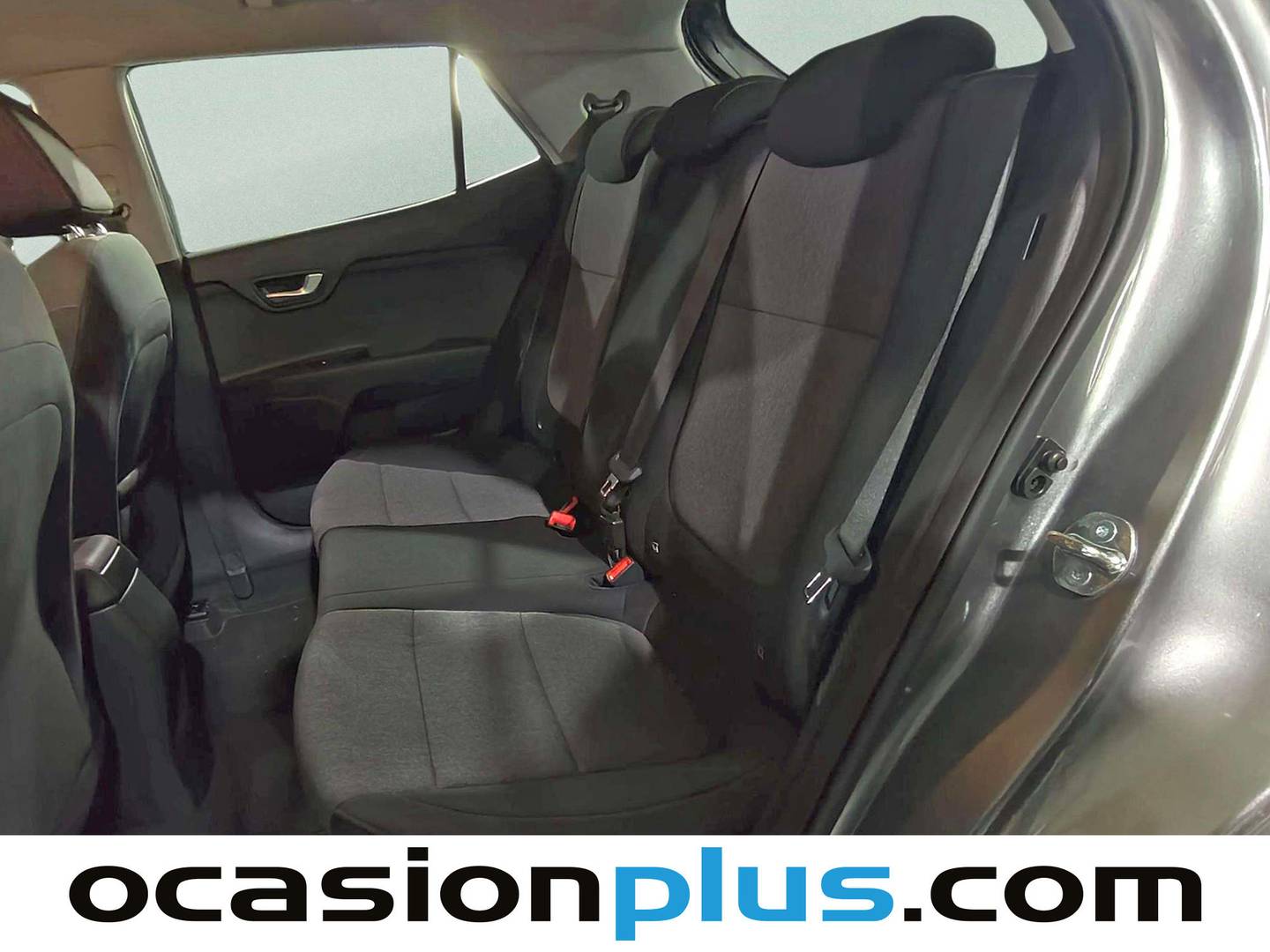 Fotos maletero KIA Stonic KIA Stonic 1.0 T-GDi MHEV Concept (115 CV)