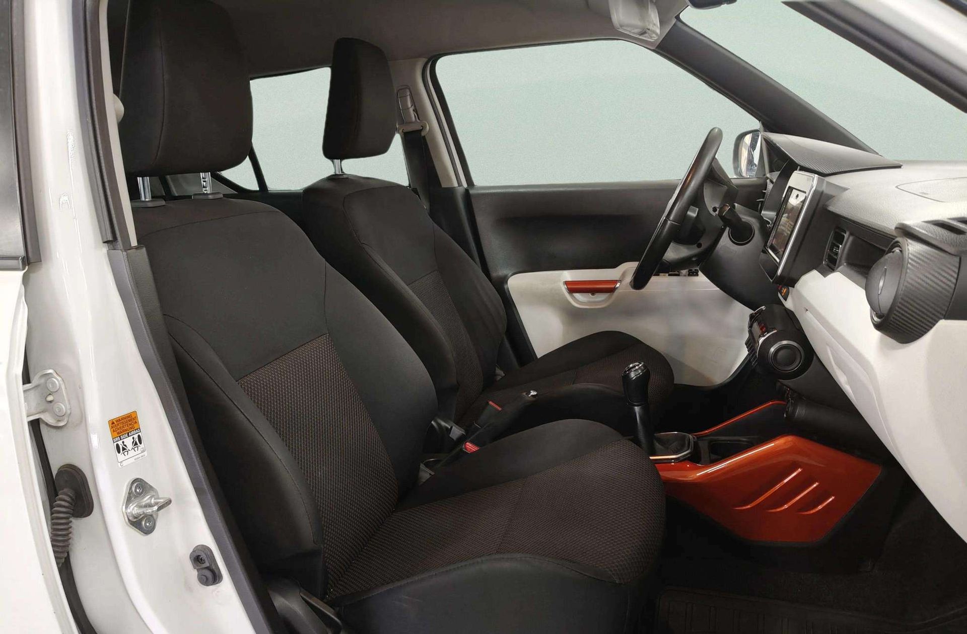 Suzuki Ignis 1.2 GLX - foto 18
