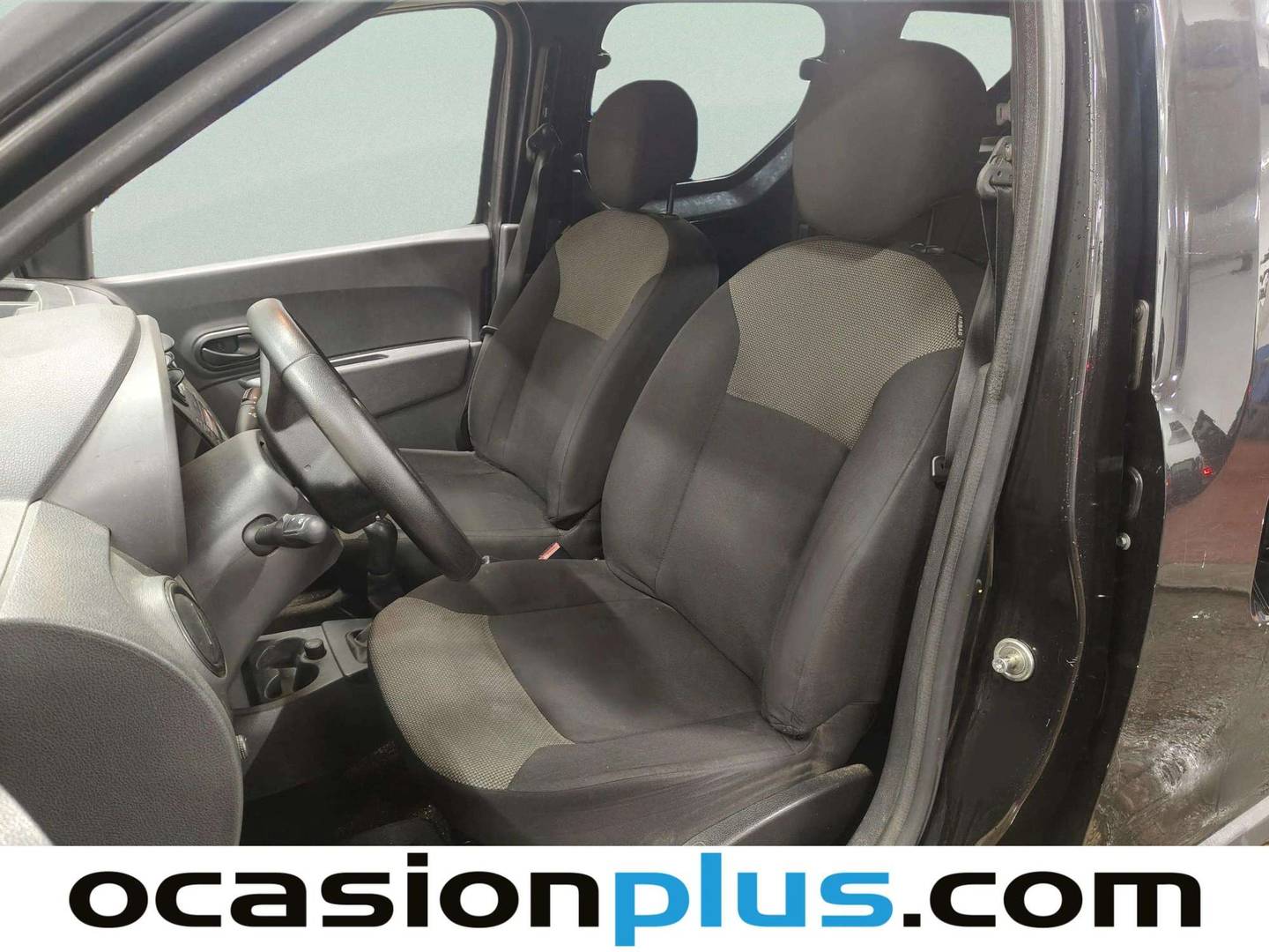 Foto asientos delanteros Dacia Dokker Dacia Dokker Ambiance 1.6 75kW (101CV) 2017