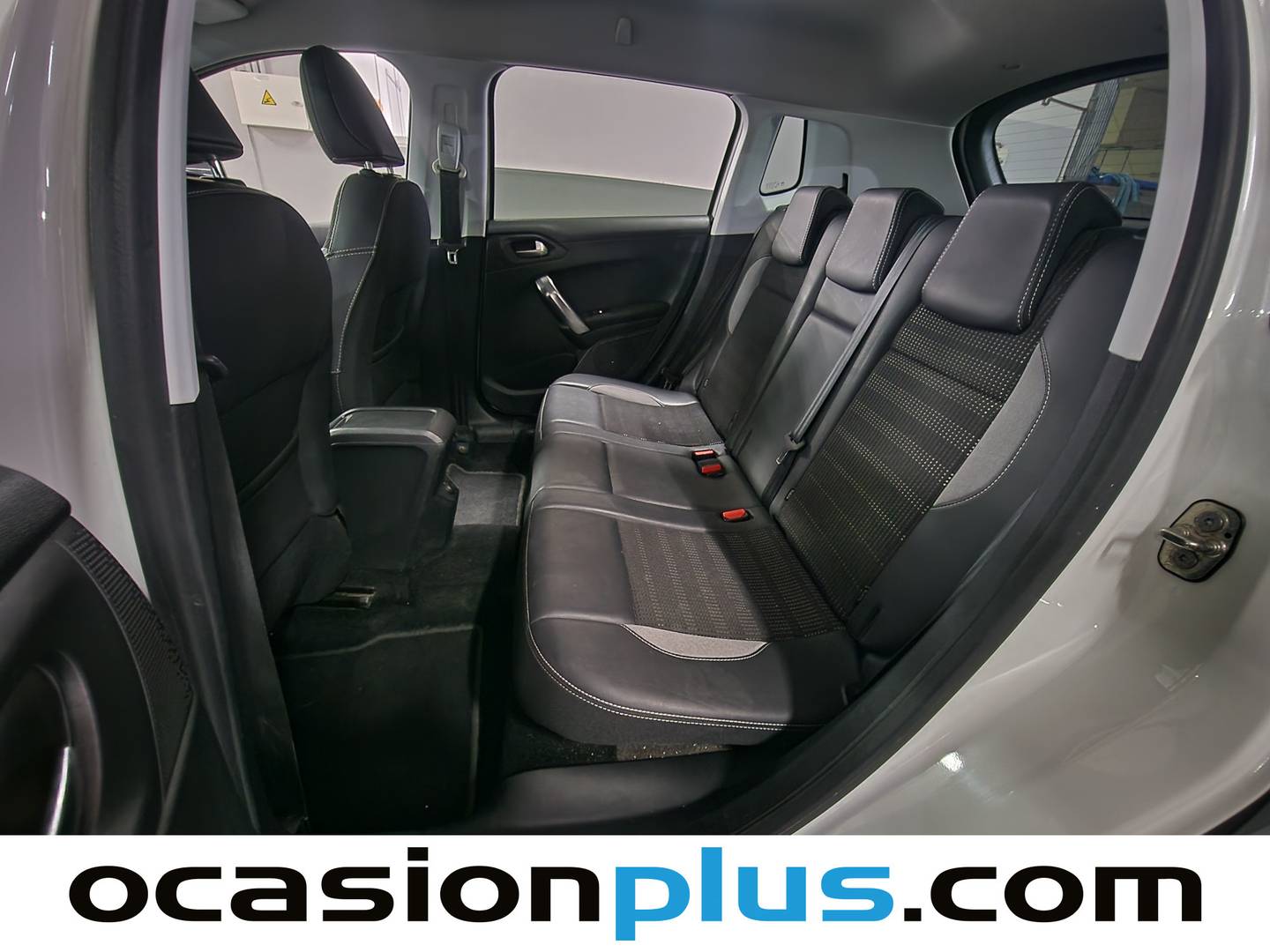 Peugeot 2008 Peugeot 2008 PureTech 130 S&S Allure (130 CV) de ocasión