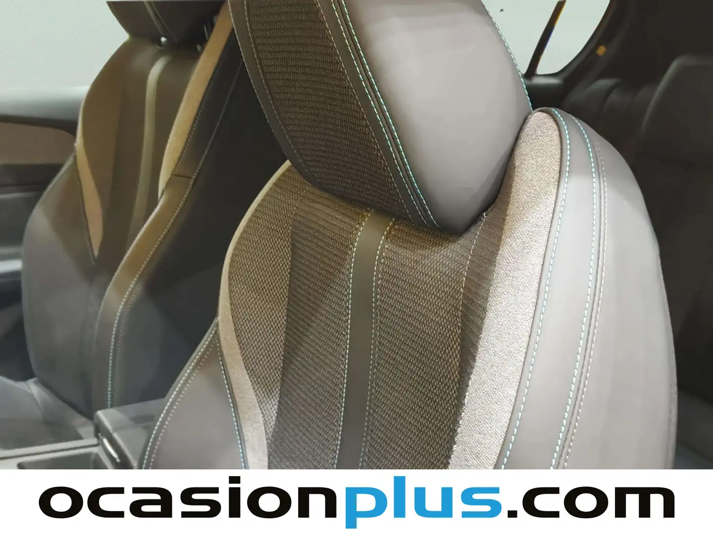 Foto Peugeot 308 Peugeot 308 Allure Hybrid eDCS6 (145 CV)