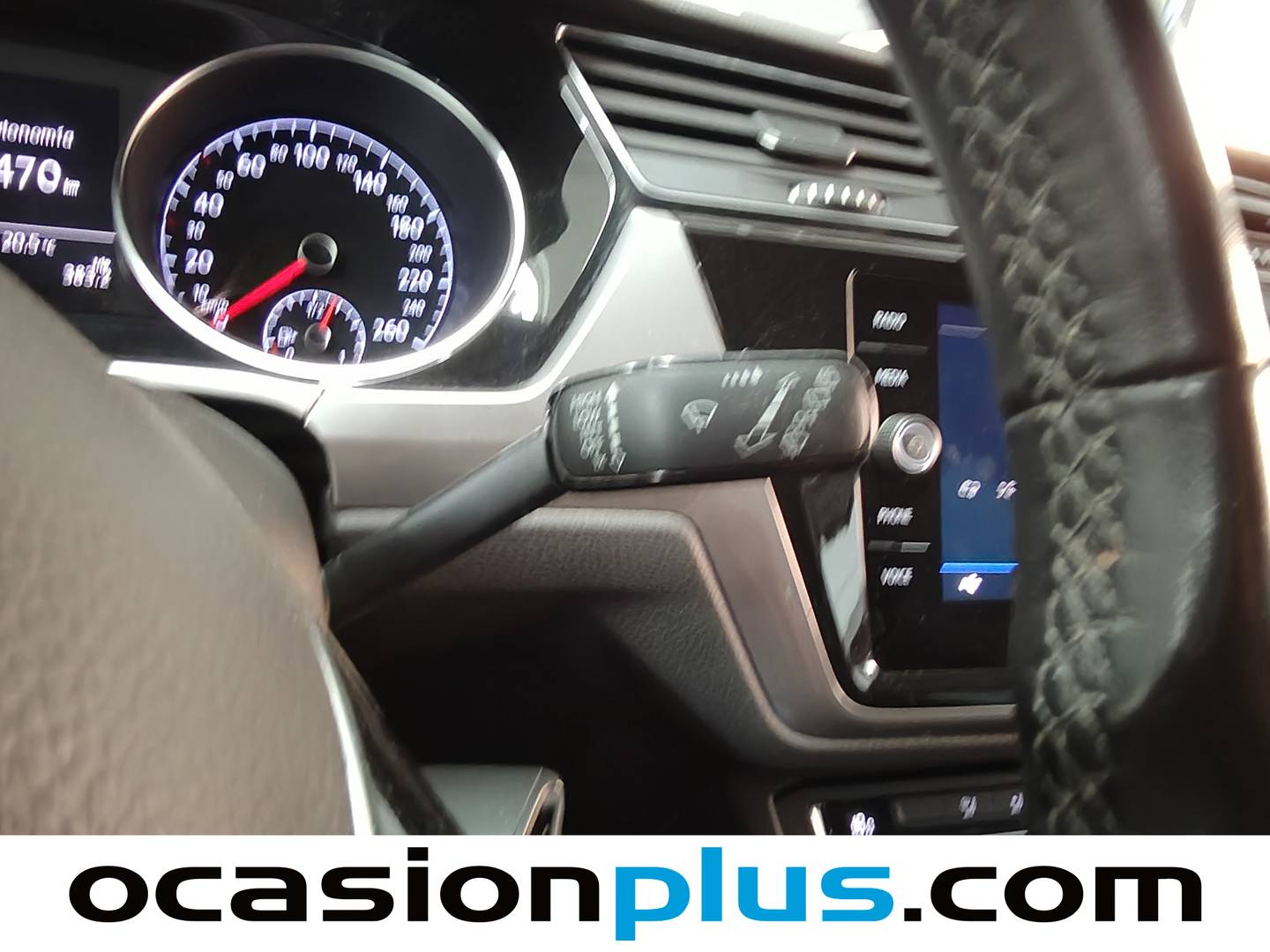 Foto Volkswagen Touran Volkswagen Touran 1.0 TSI Business  (116 CV)