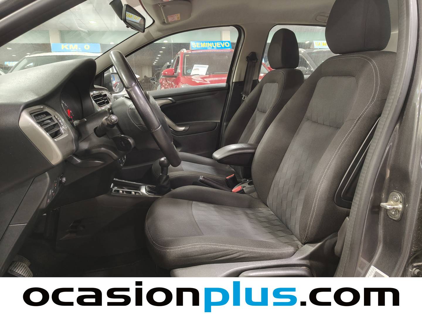 Foto Citroën C-Elysée Citroen C-Elysee PureTech 82 Shine (82 CV)