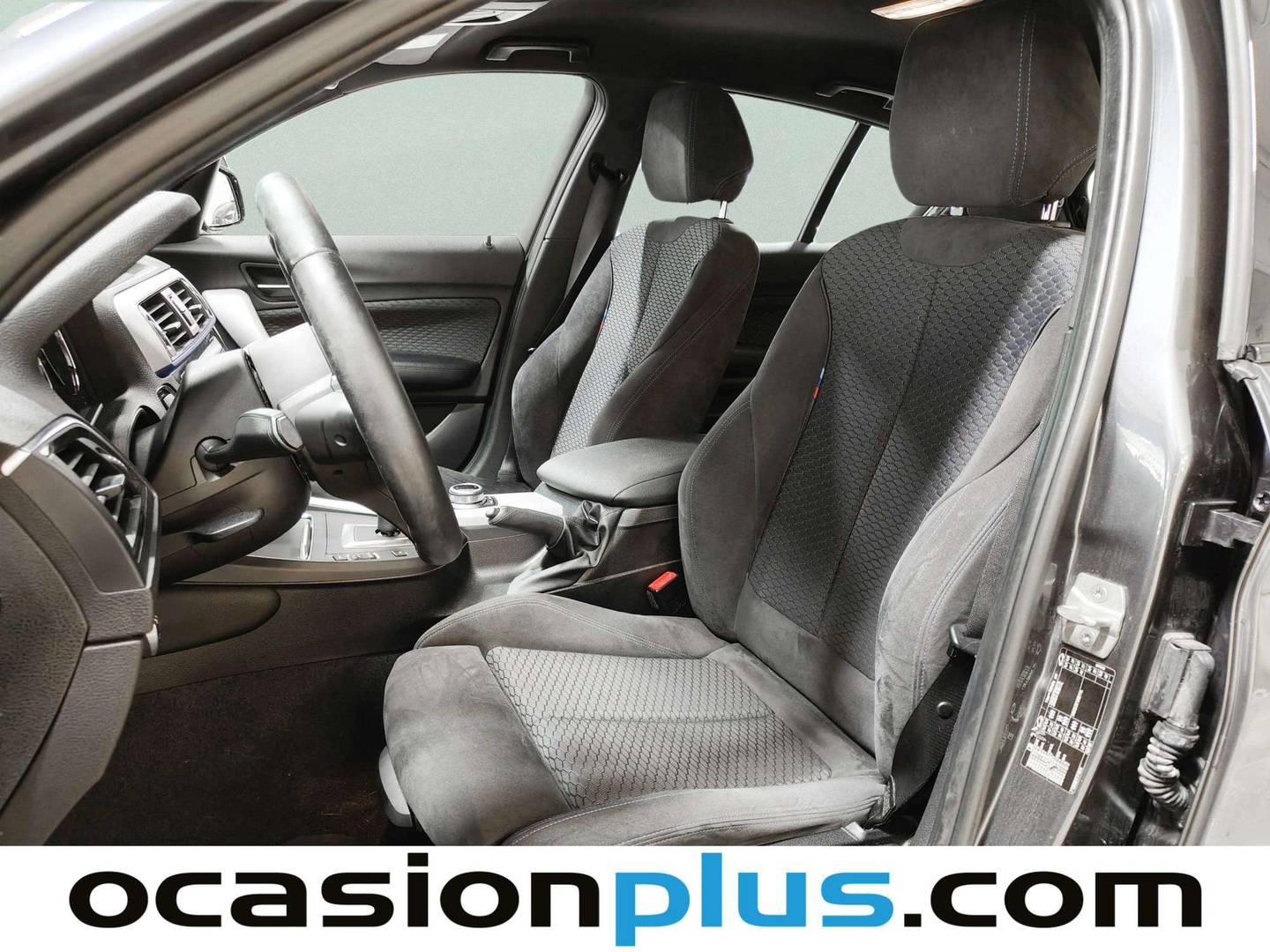 Foto asientos delanteros BMW Serie 1 BMW Serie 1 118d (150 CV) Pack M