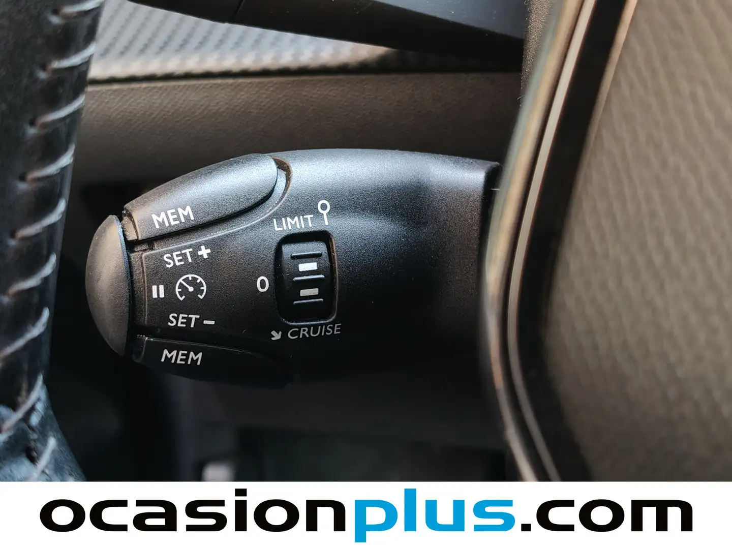 Foto Peugeot 208 Peugeot 208 BlueHDi 100 Allure (100 CV)