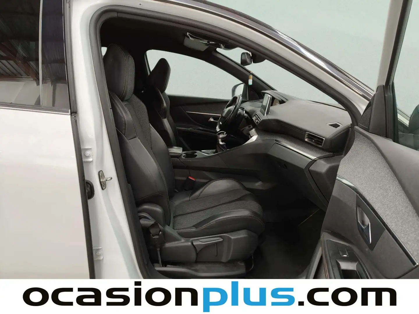 Foto Peugeot 5008 Peugeot 5008 BlueHDI 130 S&S GT Line (130 CV) 7 Plazas