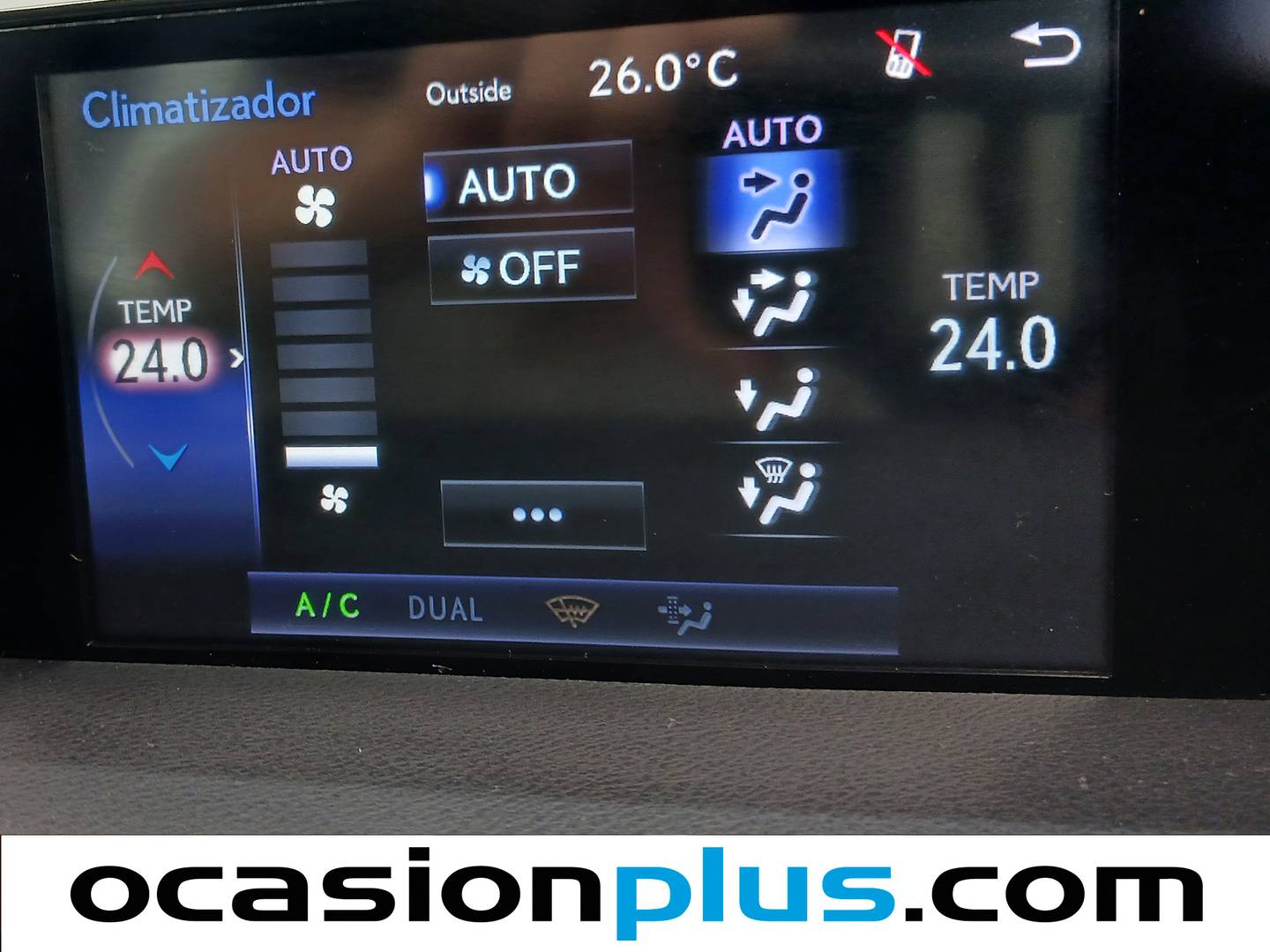 Lexus CT Lexus CT 200h Executive + Navibox (136 CV) de segunda mano