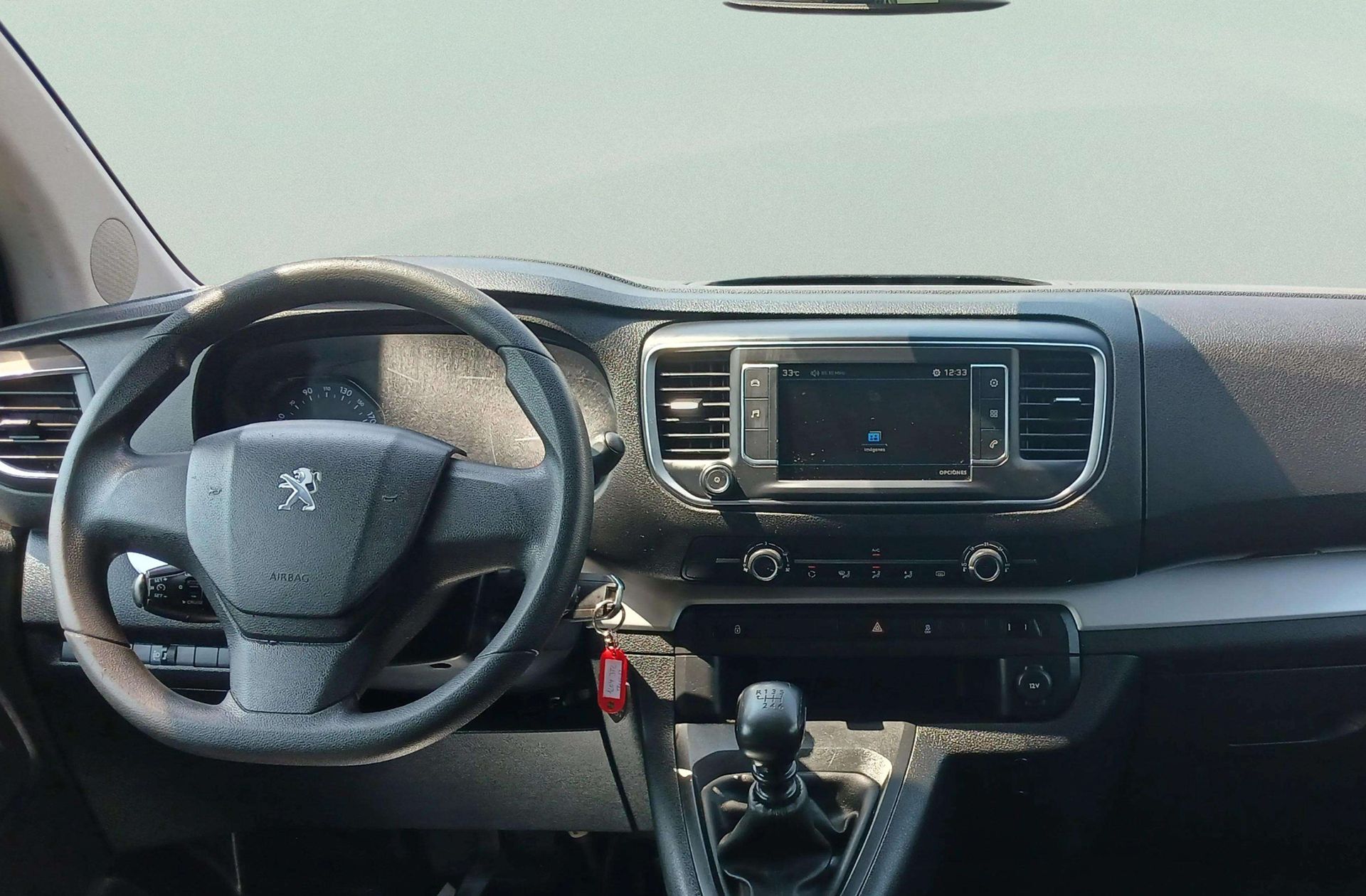 Peugeot Traveller BlueHDi 115 Business Standard - foto 6
