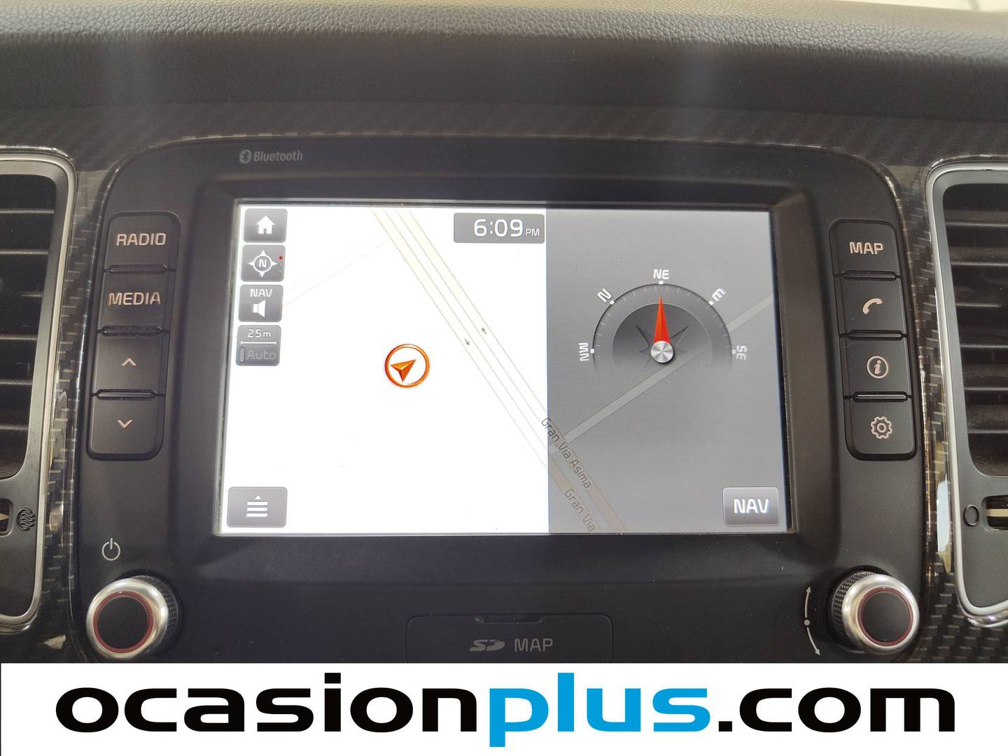 Extras y acabados del KIA Carens KIA Carens 1.7 CRDi VGT Drive Eco-Dynamics (141 CV) 7 Plazas