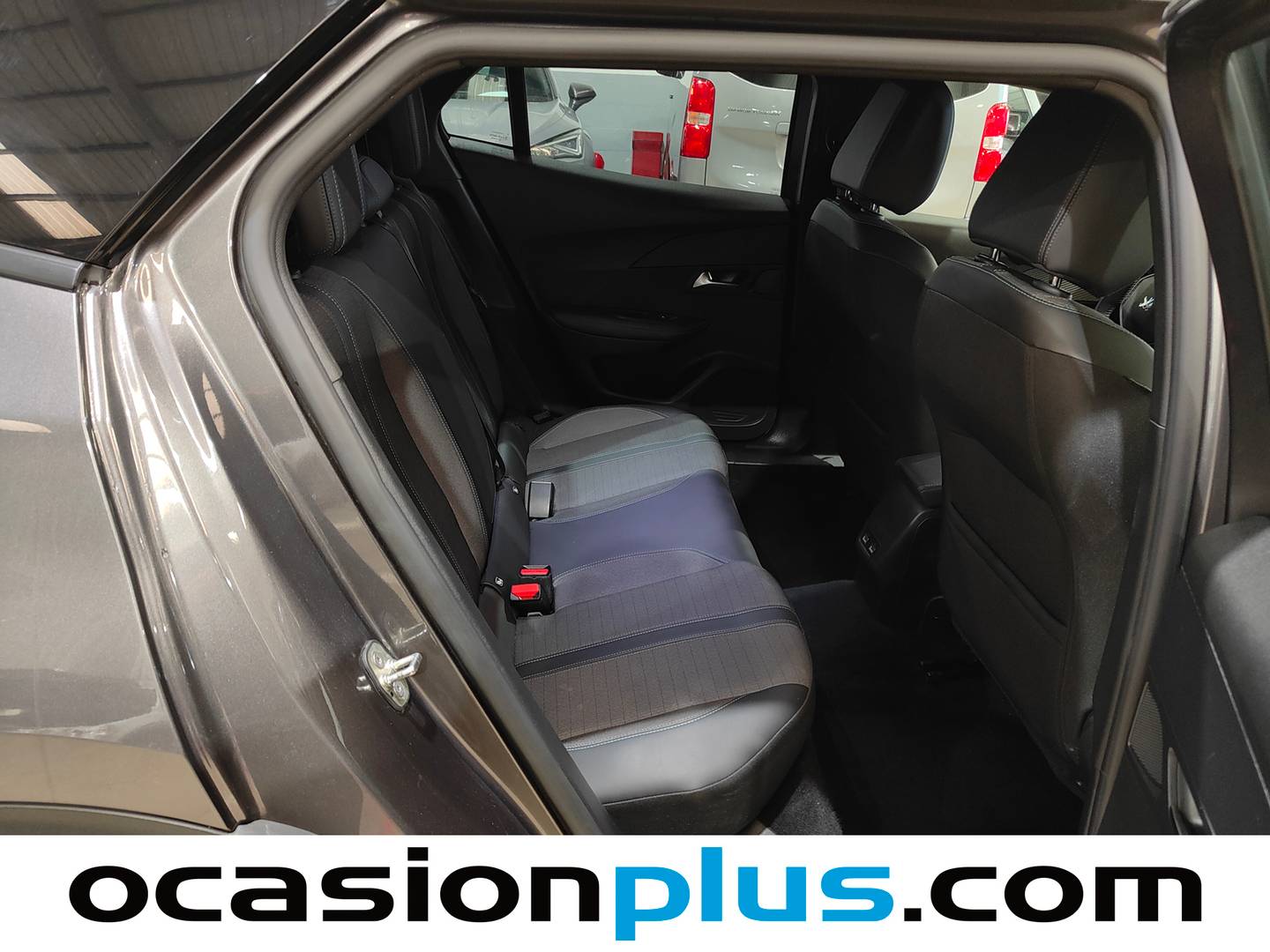 Foto Peugeot 2008 Peugeot 2008 PureTech 100 S&S Allure  (100 CV)