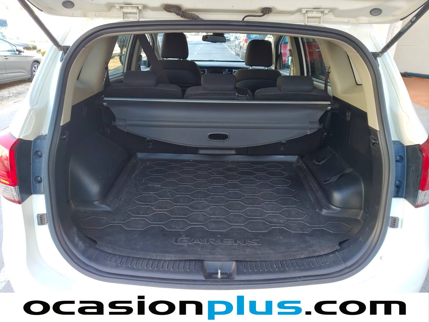 Fotos maletero KIA Carens KIA Carens 1.6 GDi Eco-Dynamic x-Tech (135 CV)