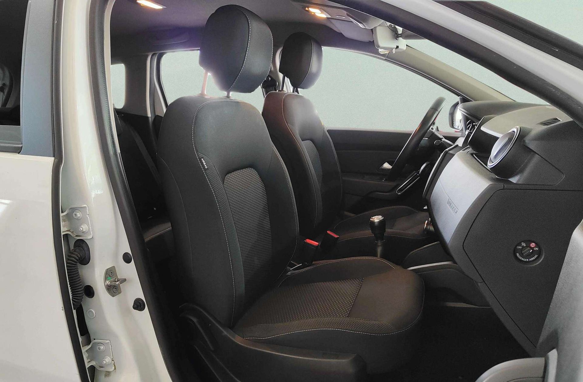 Dacia Duster Comfort 1.6 4x2 - foto 16
