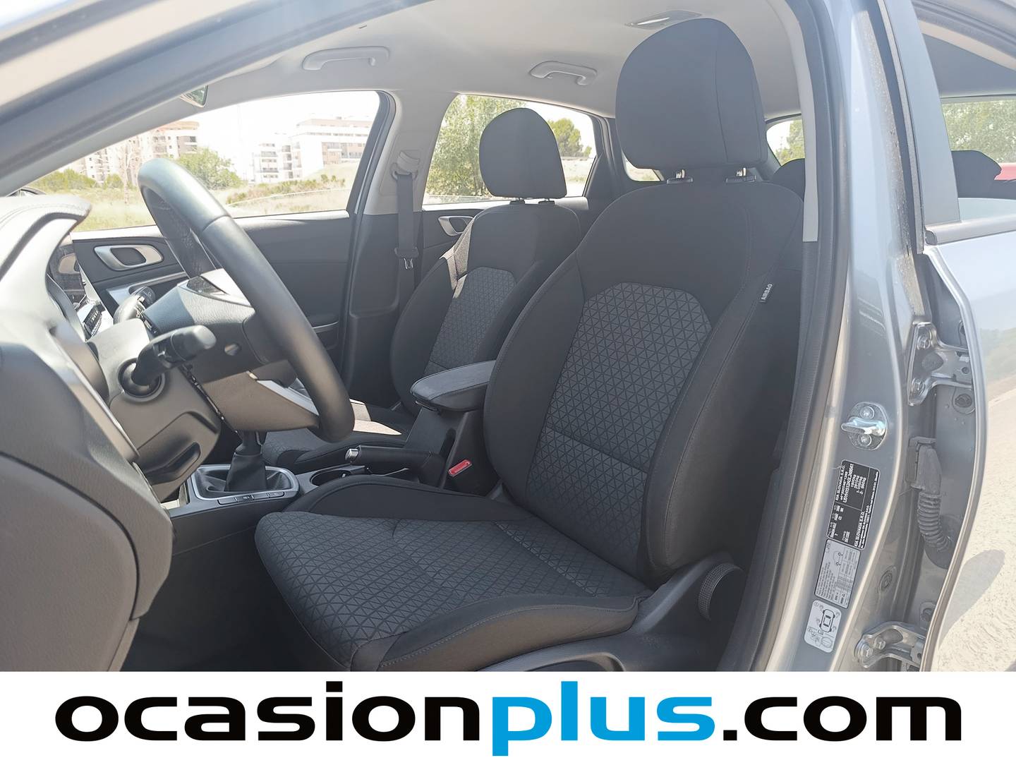 Foto asientos delanteros KIA Ceed KIA Ceed 1.0 T-GDi Concept (100 CV)