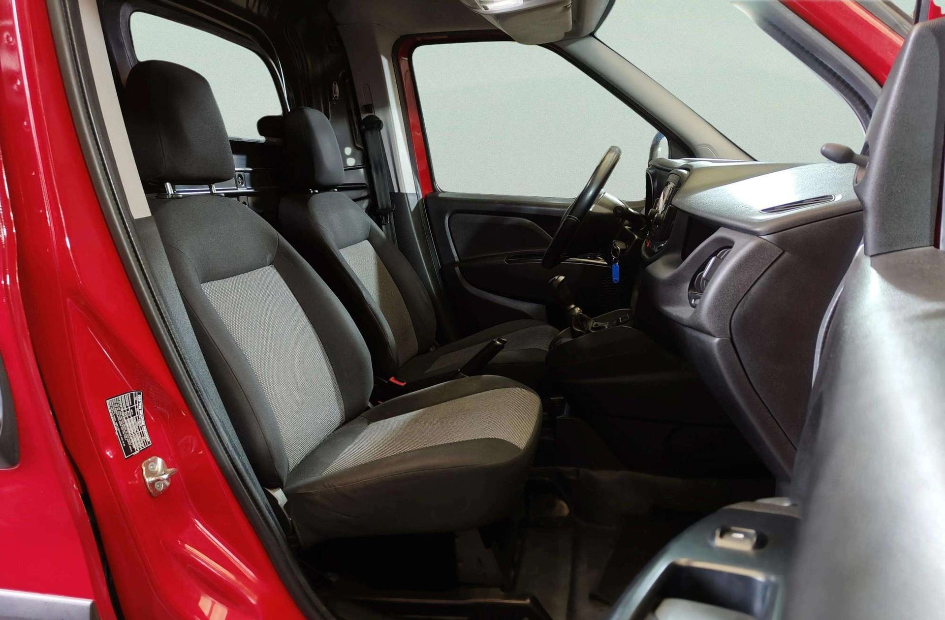 Fiat Doblò Cargo 1.3 MultiJet Base - foto 11